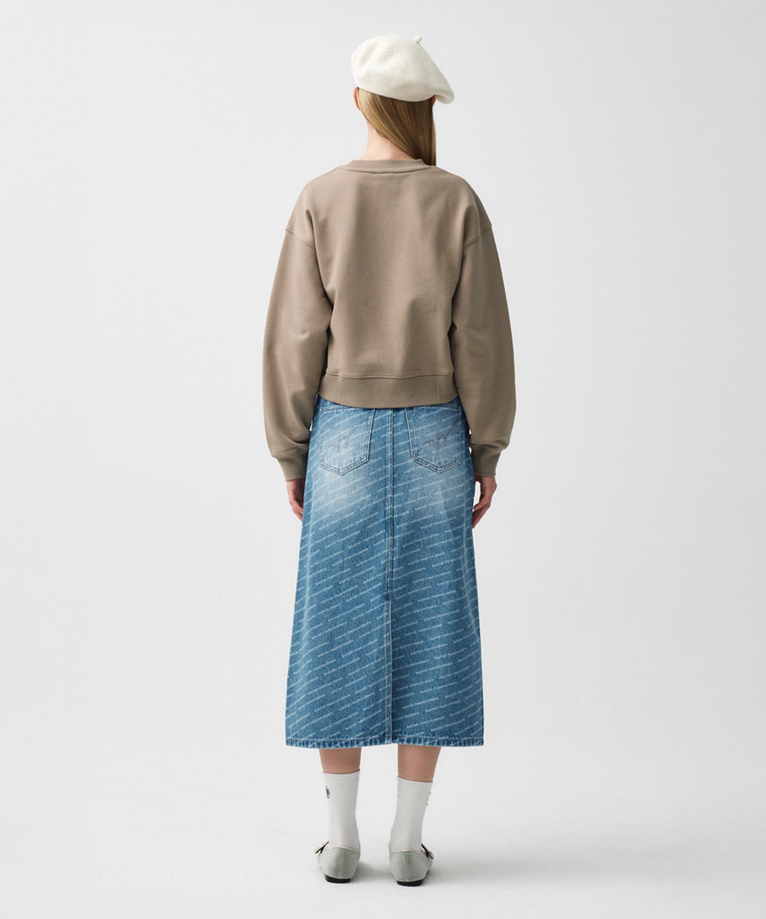 Marithe & Francois Girbaud - M+fg Crop Sweatshirt (Beige) product image 5 | TRAB K-Fashion Australia