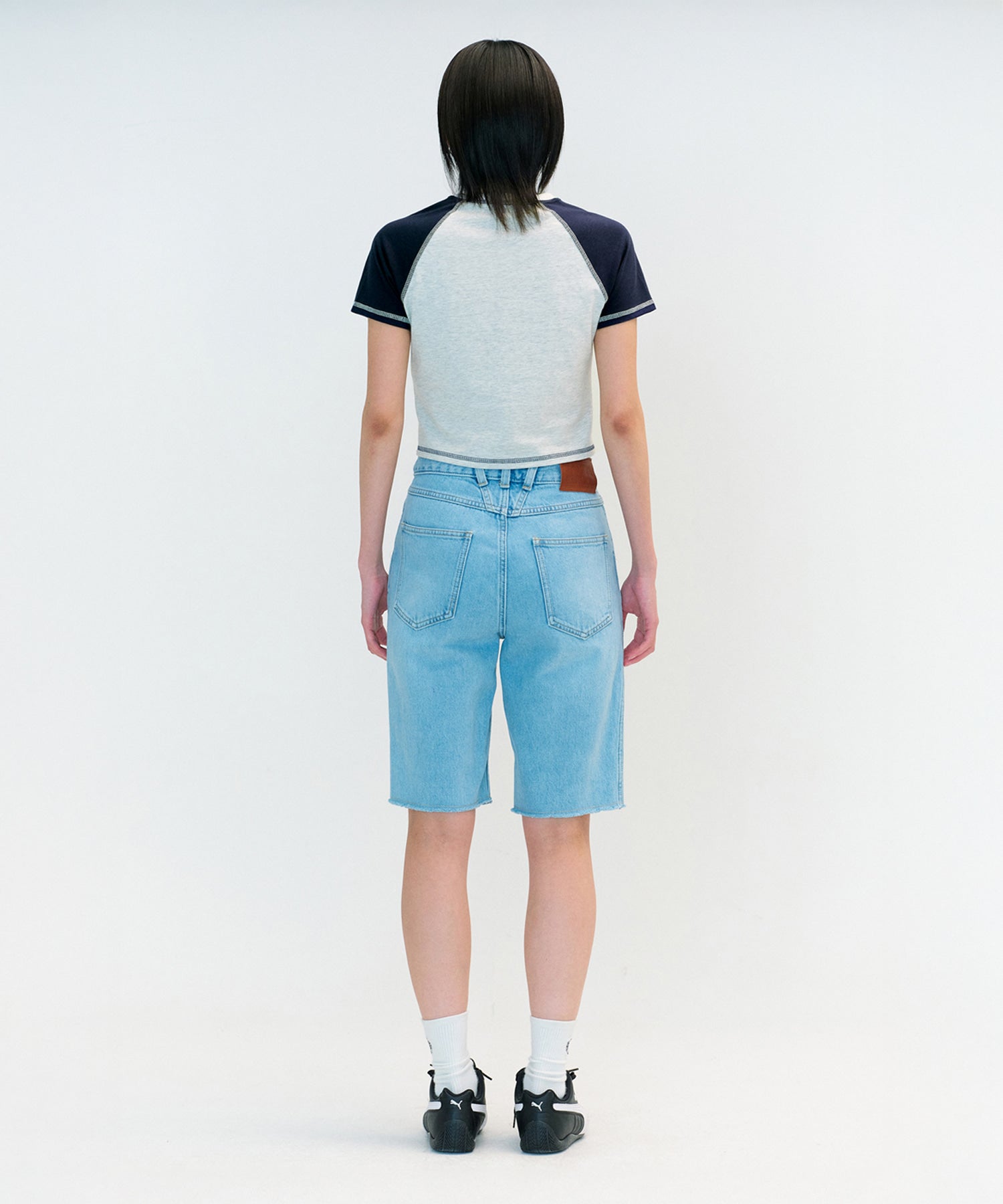 Marithe & Francois Girbaud - Raglan Stitch Crop Tee (Light Heather Gray) product image 4 | TRAB K-Fashion Australia
