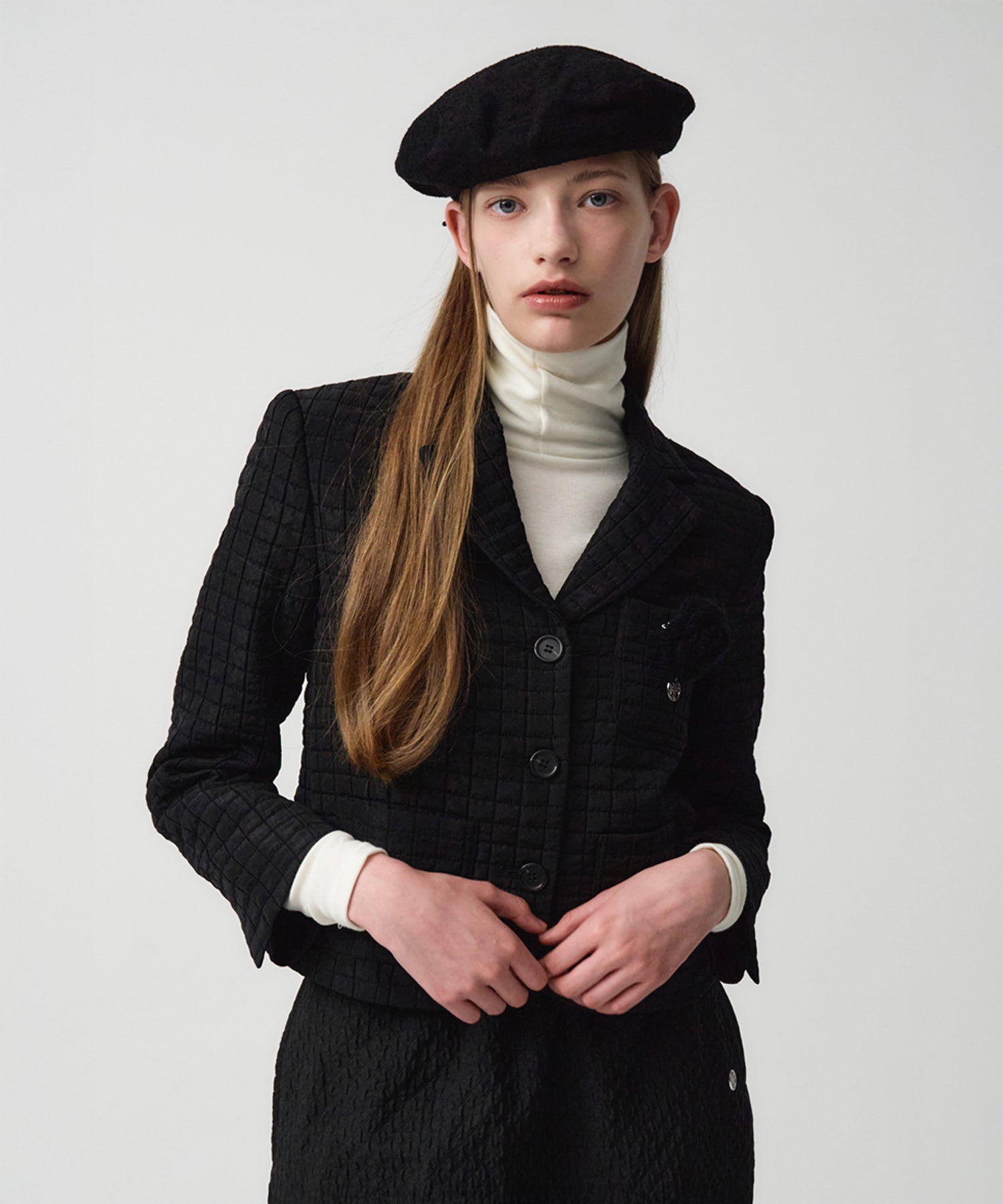 Marithe & Francois Girbaud - Circle Logo Flower Brooch (Black) product image 6 | TRAB K-Fashion Australia