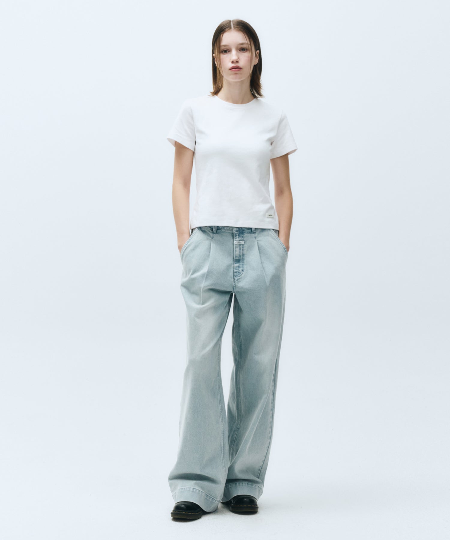 Marithe & Francois Girbaud - Low-waist Tuck Wide Denim Pants (Light Blue) product image 4 | TRAB K-Fashion Australia