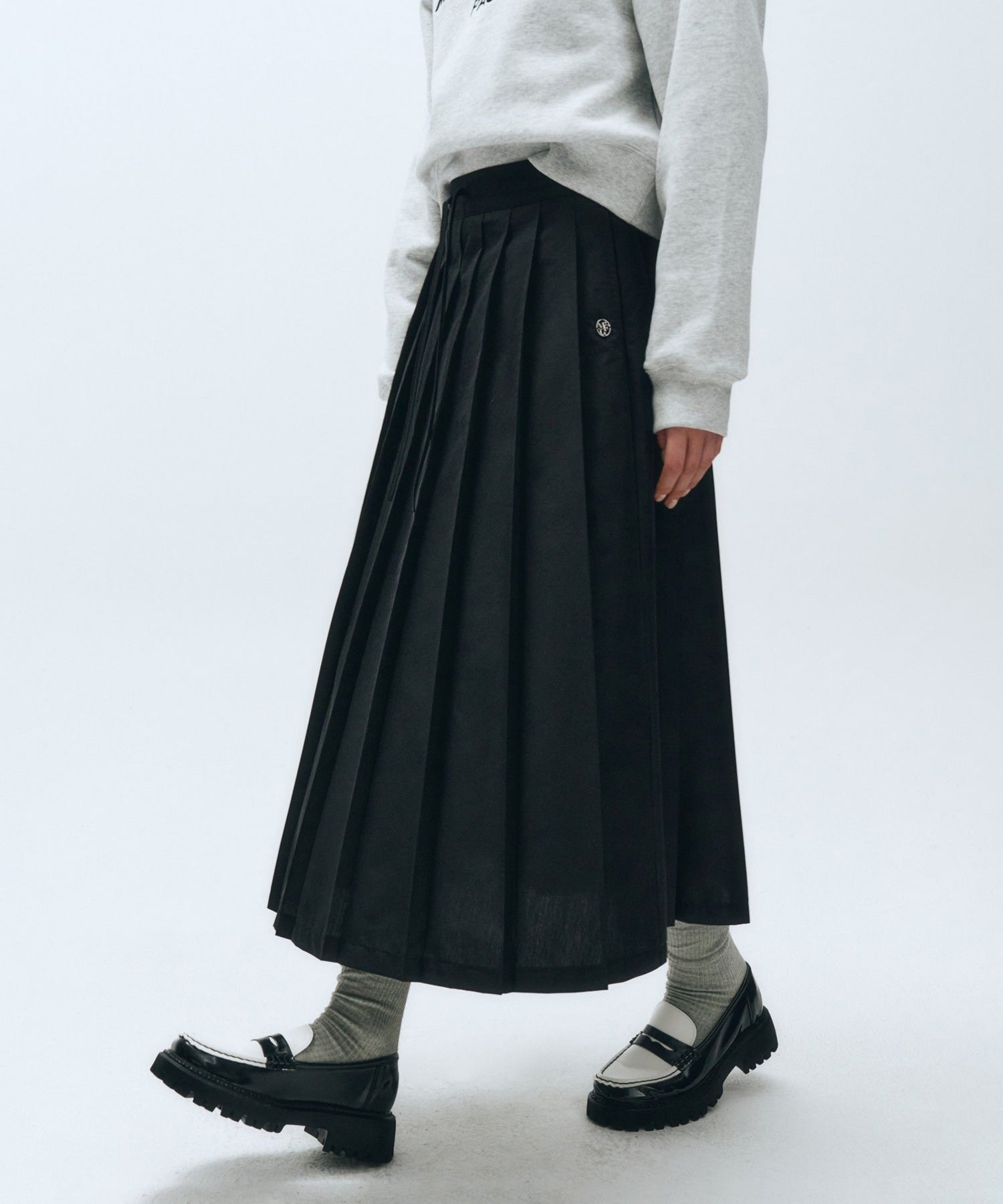 Marithe & Francois Girbaud - String Pleats Skirt (Black) product image 4 | TRAB K-Fashion Australia