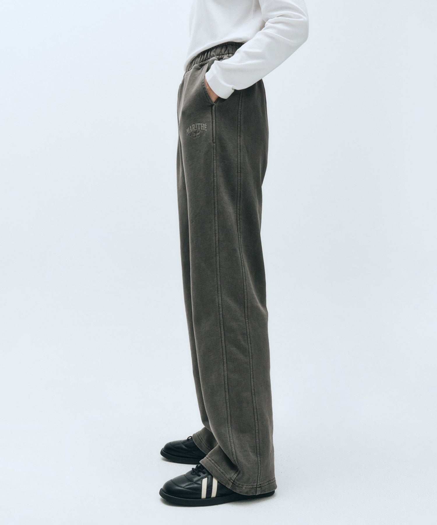 Marithe & Francois Girbaud - Pigment Side Panel Wide Sweat Pants (Charcoal) product image 5 | TRAB K-Fashion Australia