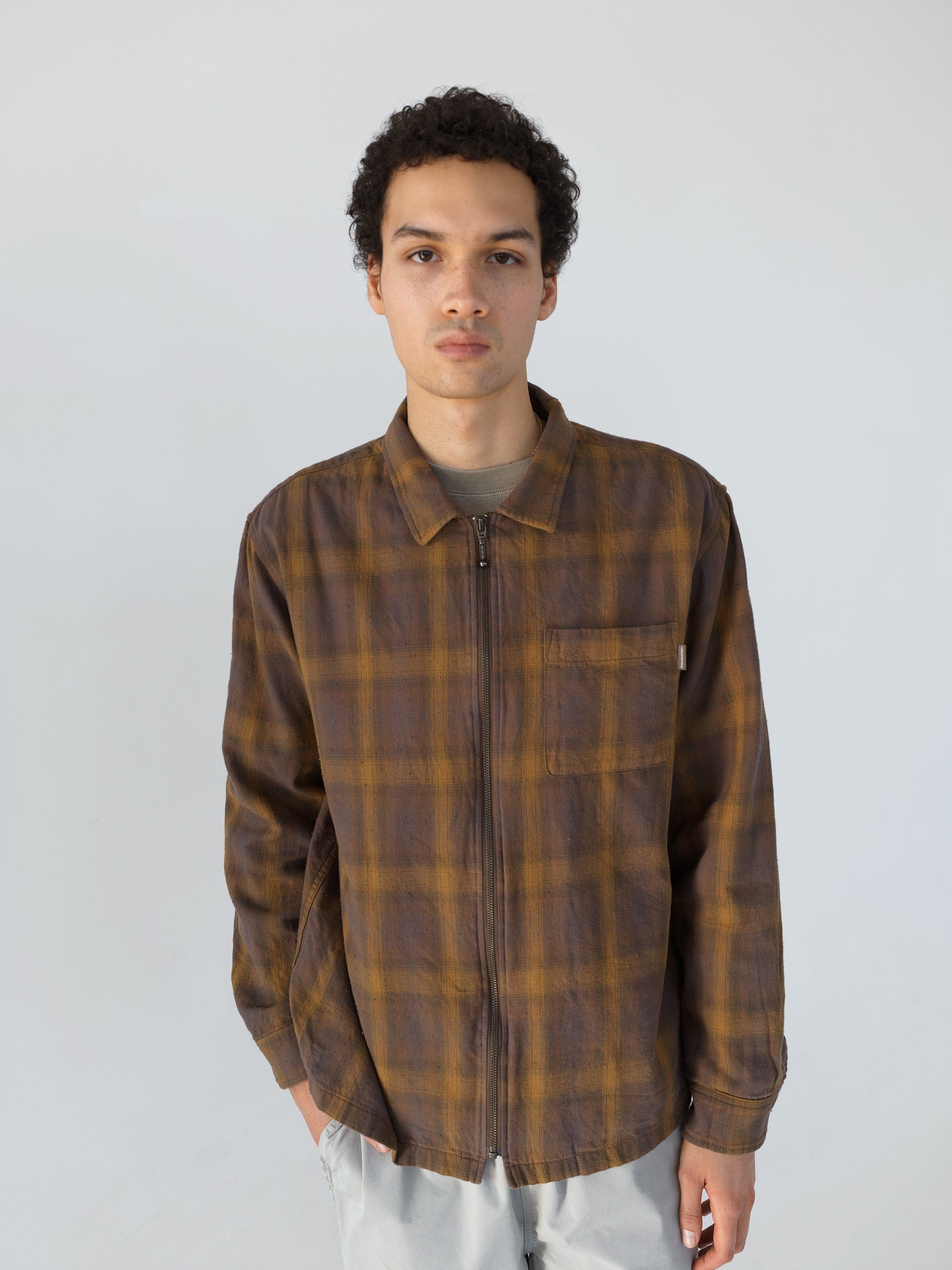 thisisneverthat - Nep Check Zip Shirt (ブラウン) | TRAB K-Fashion