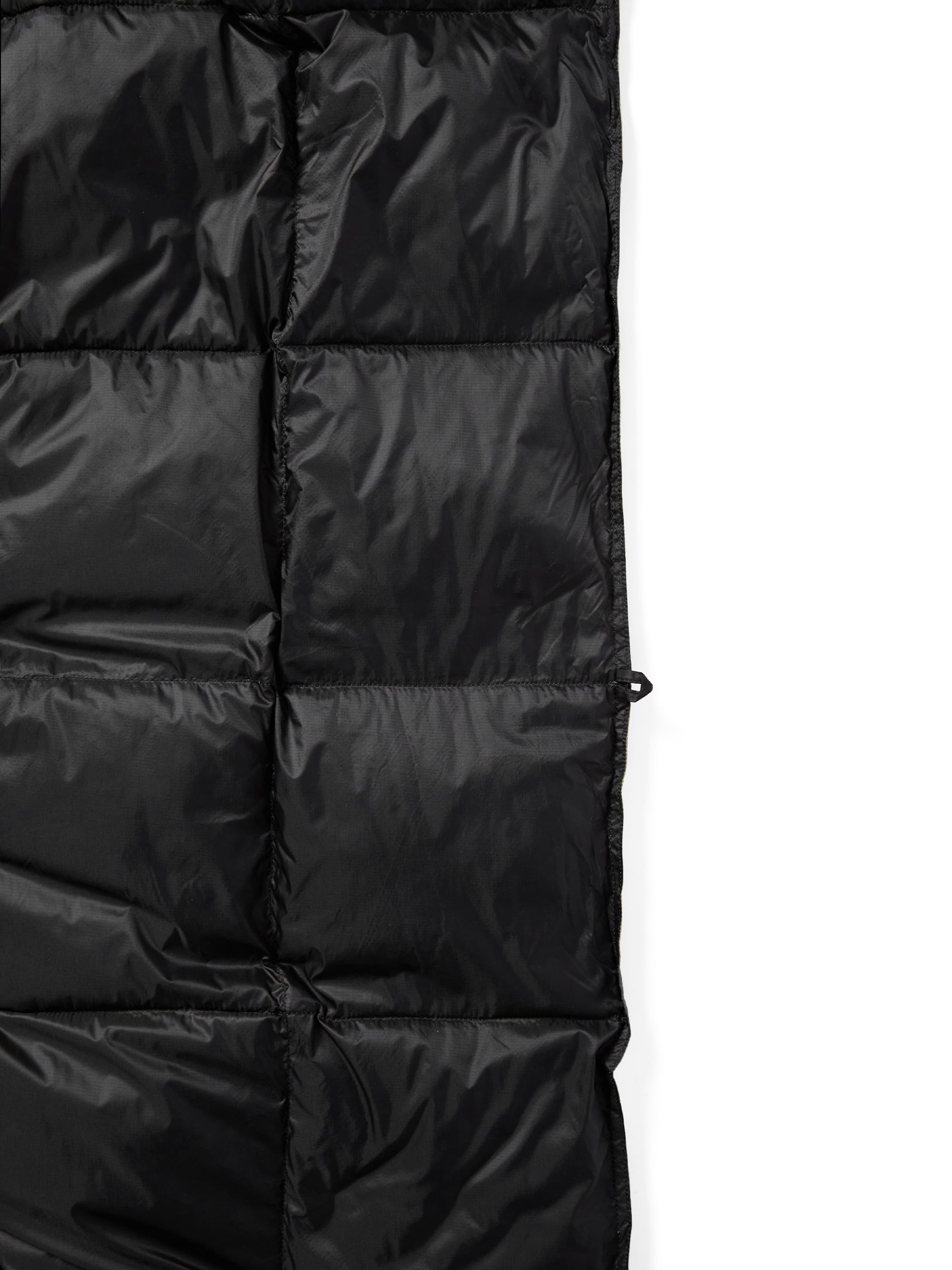 thisisneverthat - PERTEX® Down Blanket (Camo) product image 5 | TRAB K-Fashion Australia