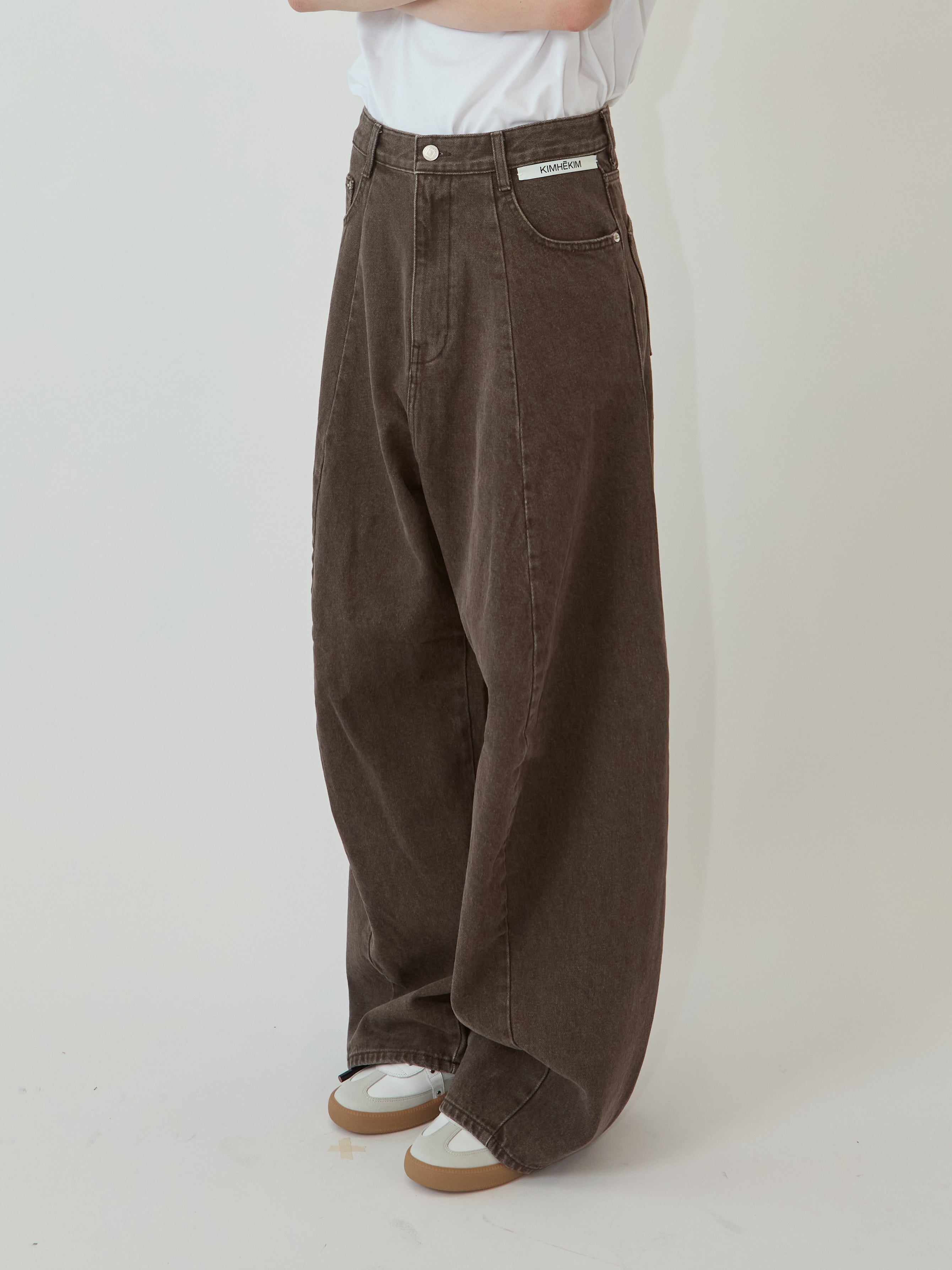 Kimhe Kim - Balloon Denim Pants (Brown) product image 3 | TRAB K-Fashion Australia