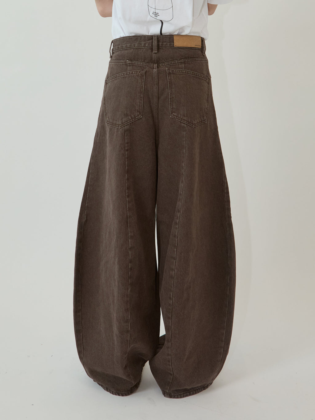 Kimhe Kim - Balloon Denim Pants (Brown) product image 5 | TRAB K-Fashion Australia