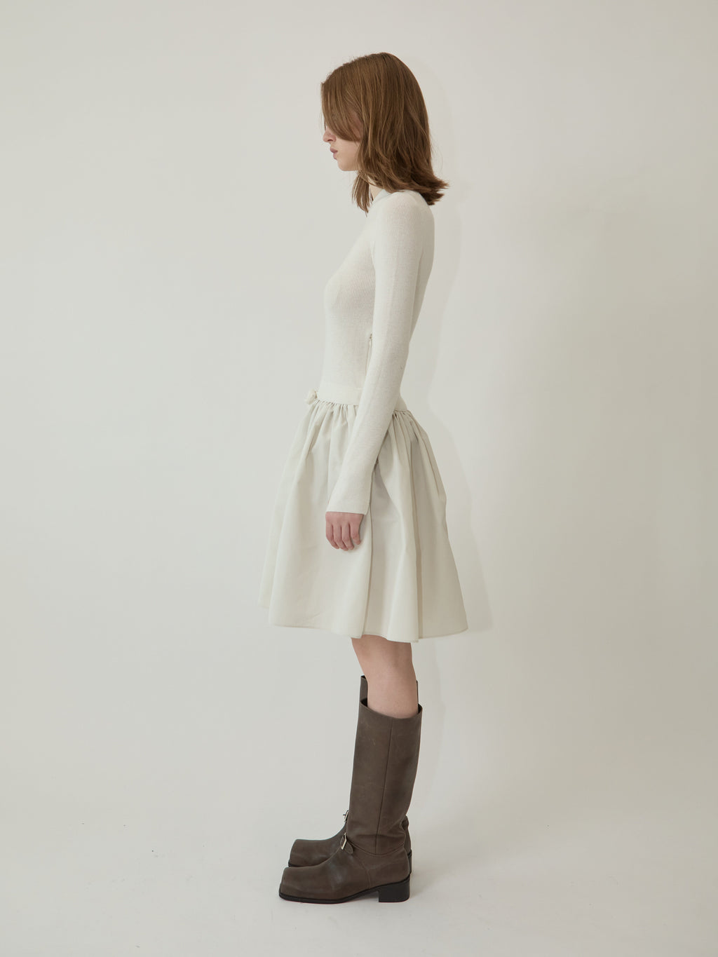 Kimhe Kim - Amelie Knit Dress (Ivory) product image 3 | TRAB K-Fashion Australia