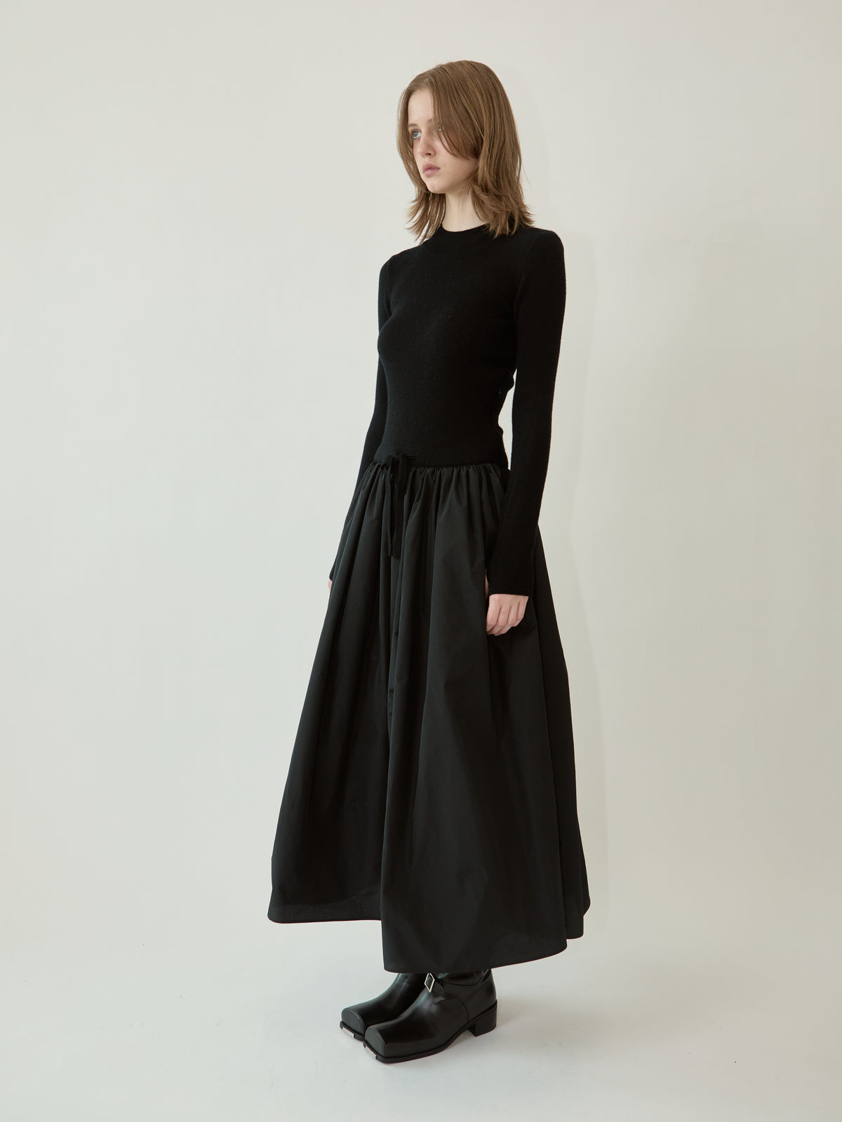 Kimhe Kim - Amelie Knit Long Dress (Black) product image 2 | TRAB K-Fashion Australia