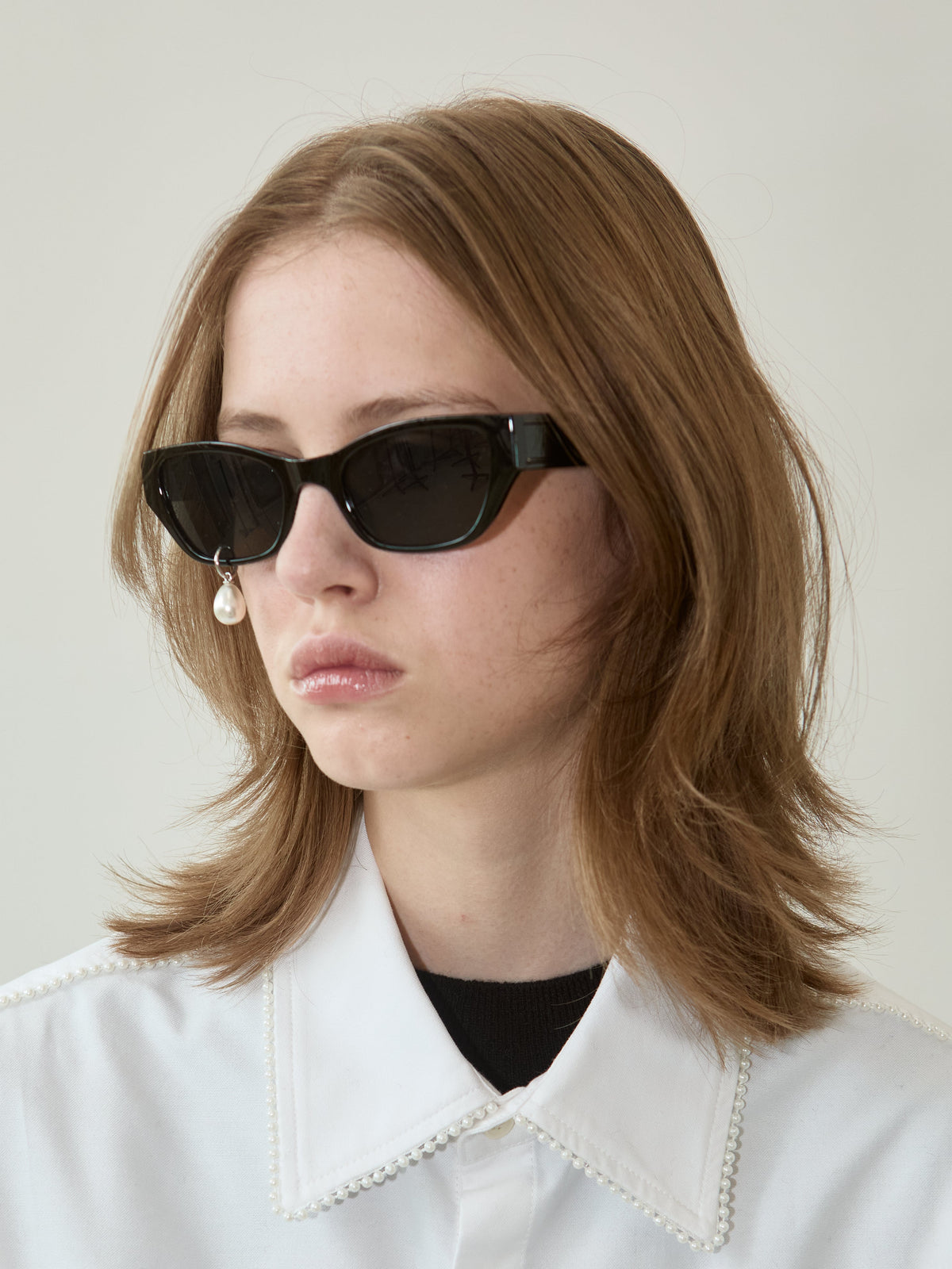 Kimhe Kim - Pearl Tear Cat-Eye Sunglasses (Black) product image 2 | TRAB K-Fashion Australia