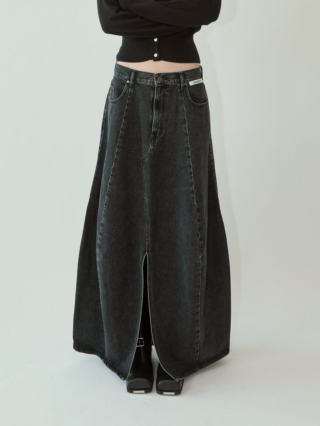 Kimhe Kim - Julia Balloon Denim Skirt (Black) product image 2 | TRAB K-Fashion Australia