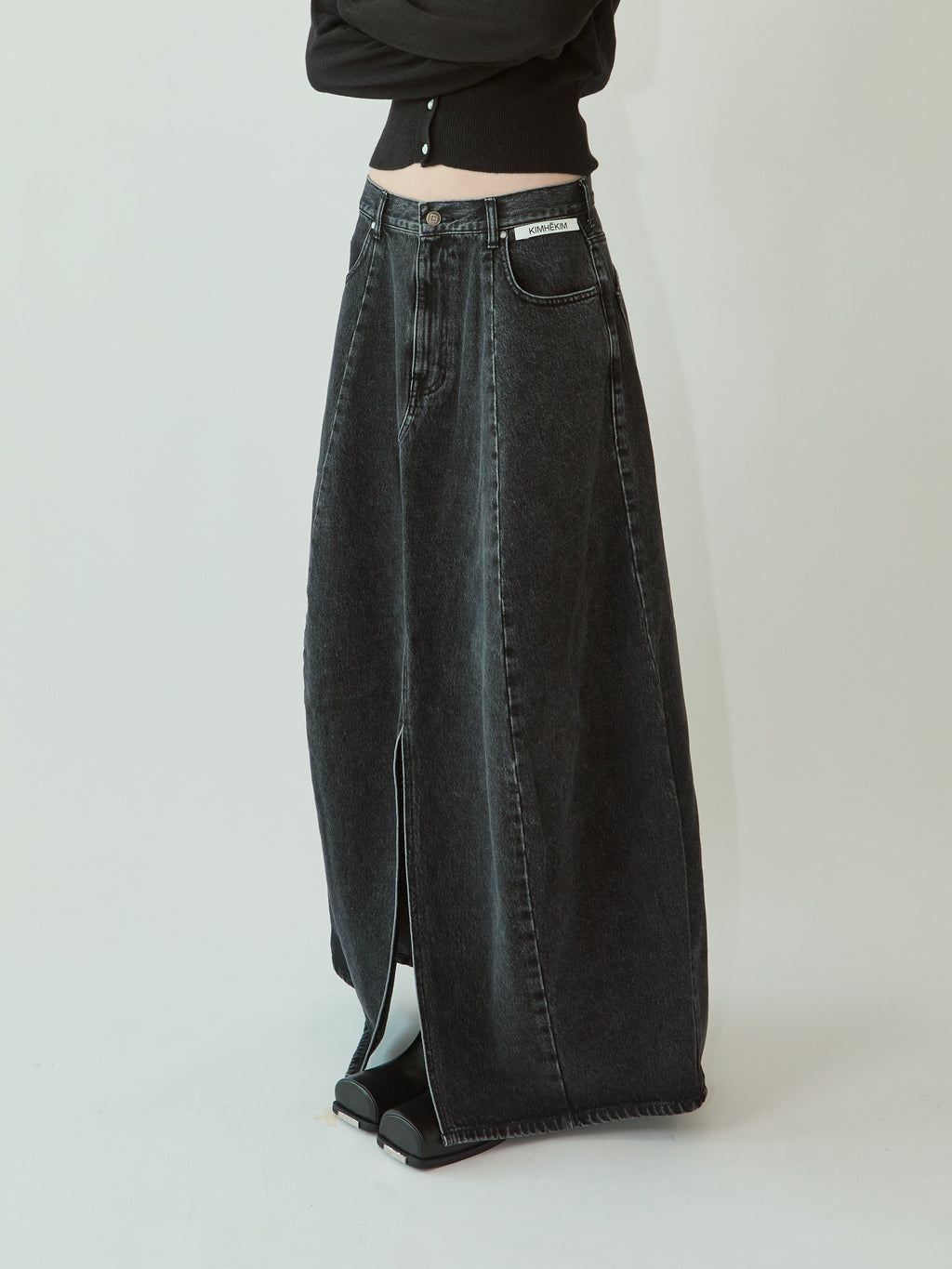 Kimhe Kim - Julia Balloon Denim Skirt (Black) product image 3 | TRAB K-Fashion Australia