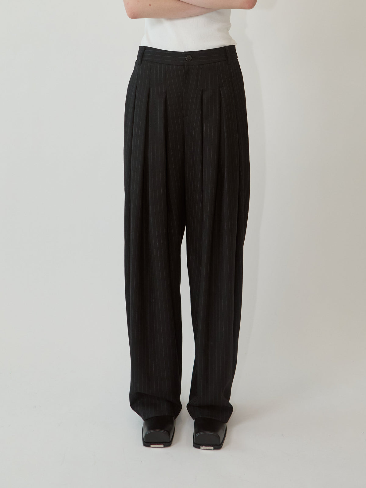Kimhe Kim - Alex Striped Pintuck Pants (Black) product image 2 | TRAB K-Fashion Australia