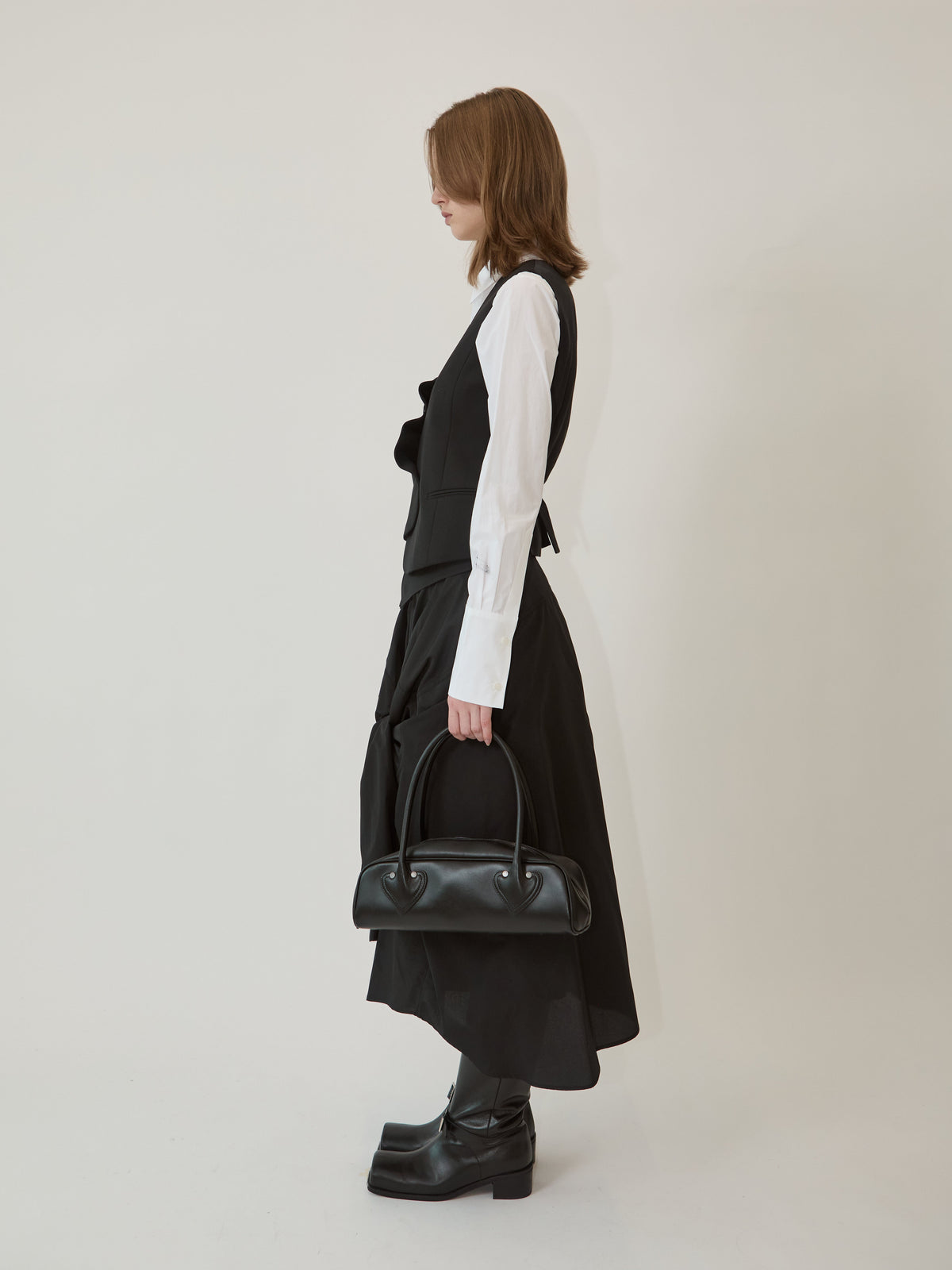 Kimhe Kim - L'amour Flute Bag (Black) product image 2 | TRAB K-Fashion Australia