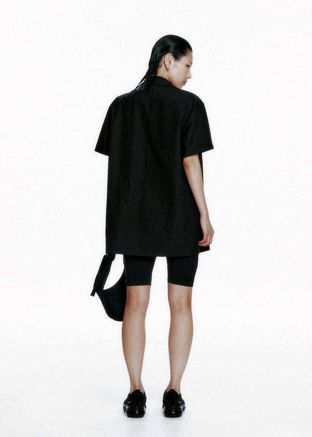 Hyein Seo - Short Sleeve Shirt w/ Pin (Black) product image 6 | TRAB K-Fashion Australia