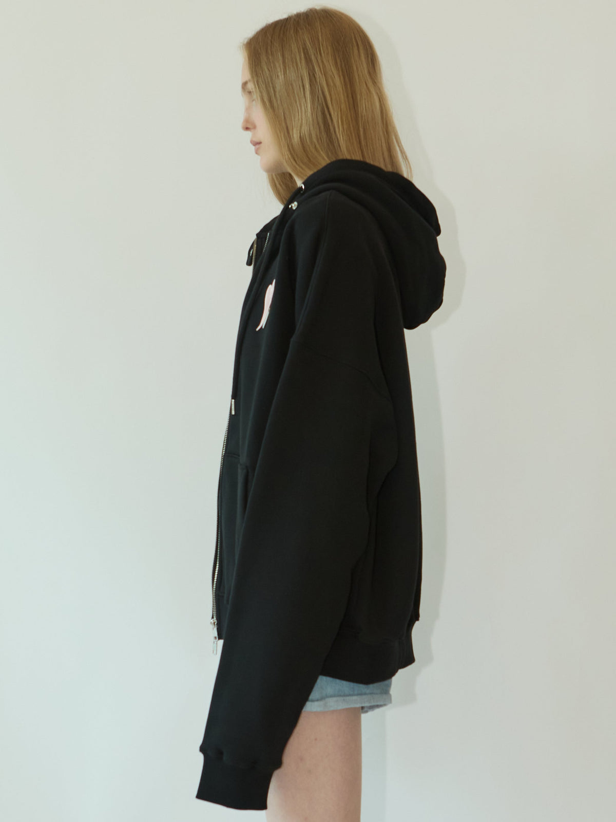 Kimhe Kim - Heart Patch Zip-Up Hoodie(black/Pink) product image 3 | TRAB K-Fashion Australia