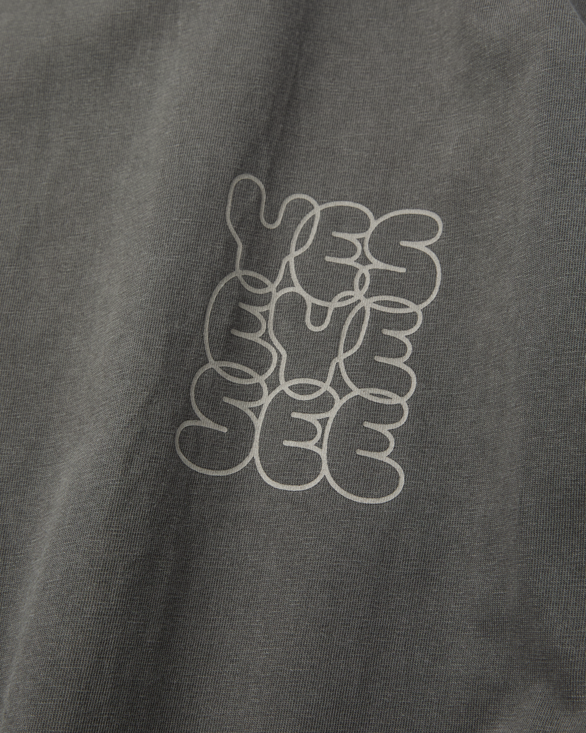 yeseyesee - Pigment C-Logo L/S (Charcoal) product image 4 | TRAB K-Fashion Australia