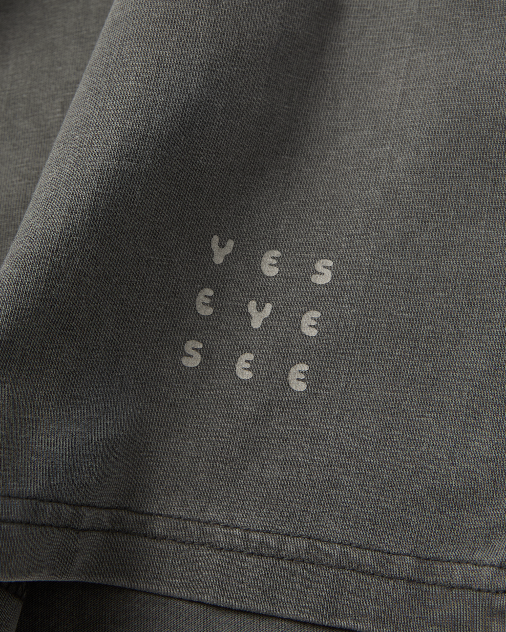 yeseyesee - Pigment C-Logo L/S (Charcoal) product image 6 | TRAB K-Fashion Australia