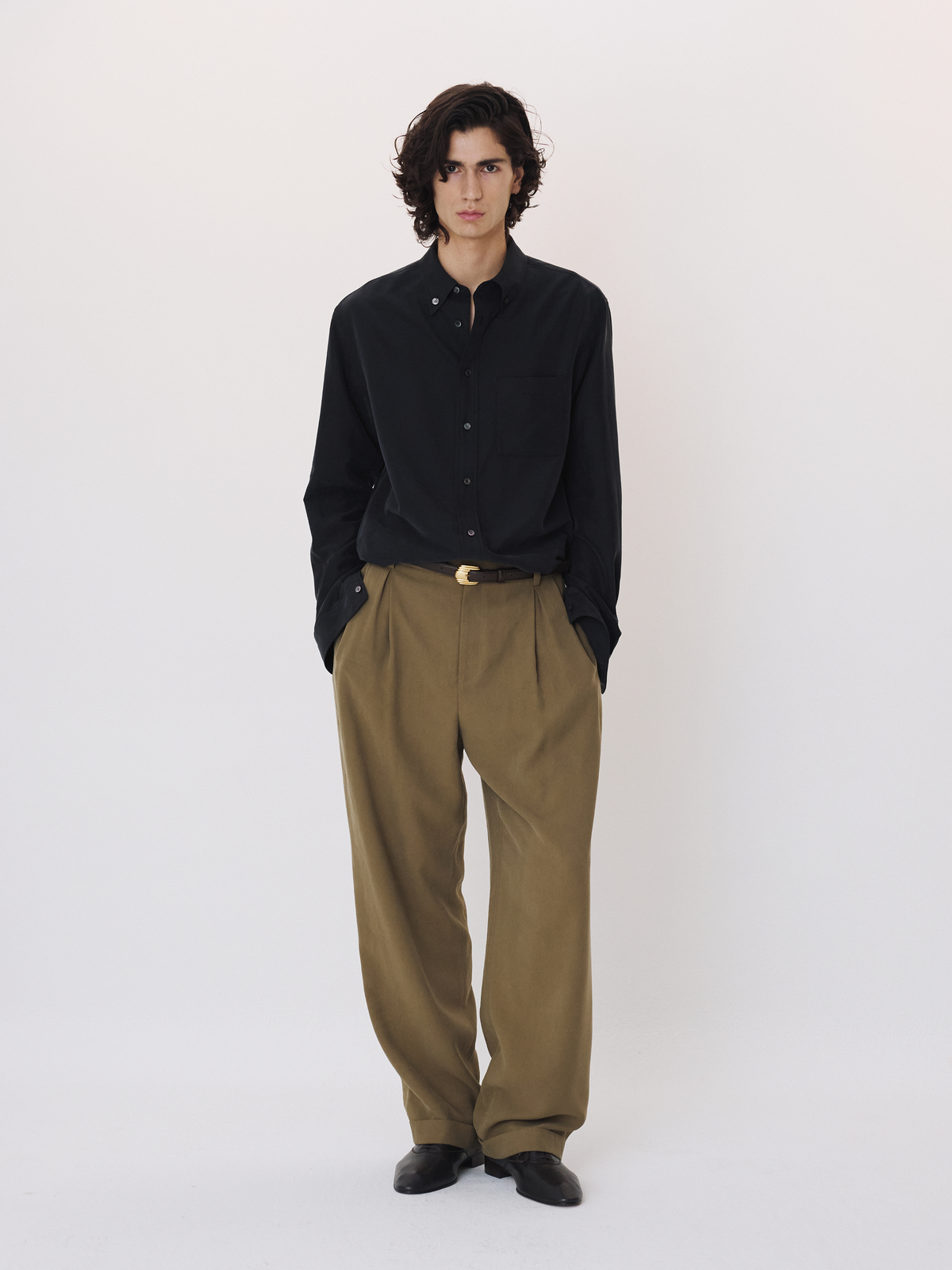 Recto - Classic Fluid Shirt (Black) product image 1 | TRAB K-Fashion Australia