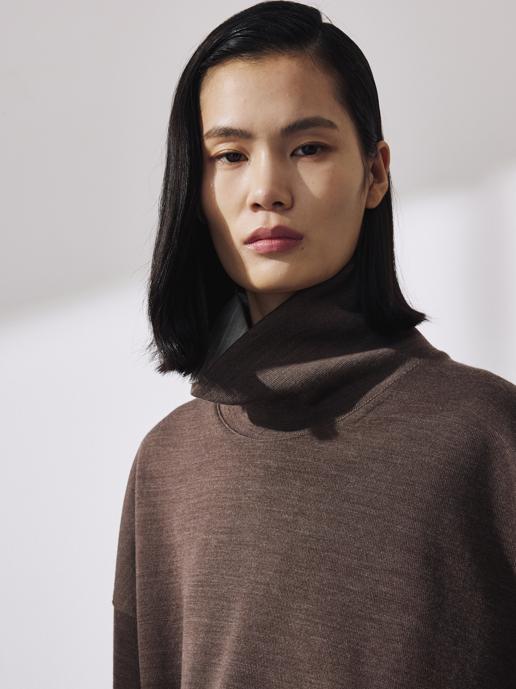 Recto - High Neck Wool Jersey Top (Taupe Brown) product image 4 | TRAB K-Fashion Australia