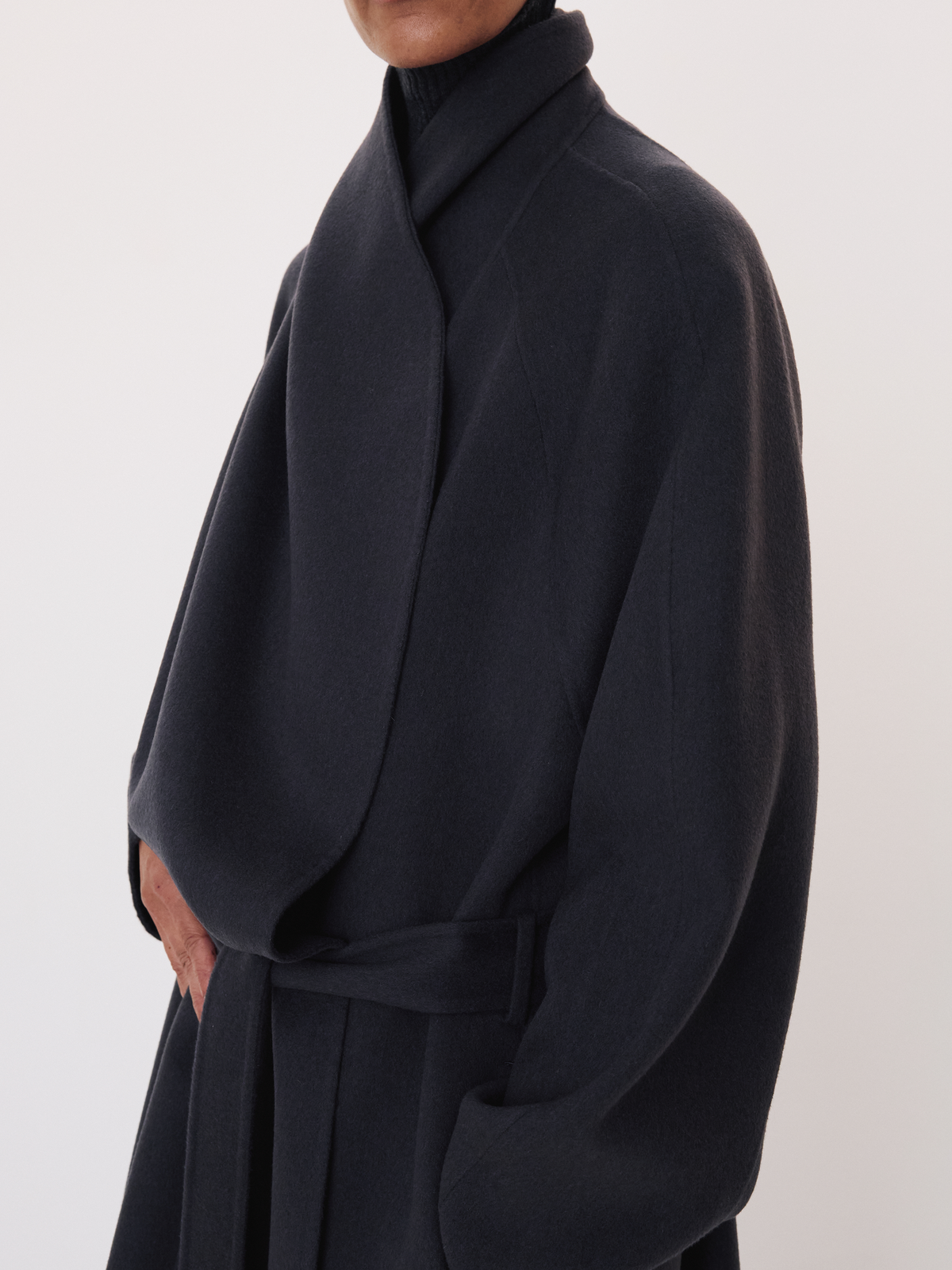 Recto - Handmade Robe Coat (Charcoal Grey) product image 4 | TRAB K-Fashion Australia