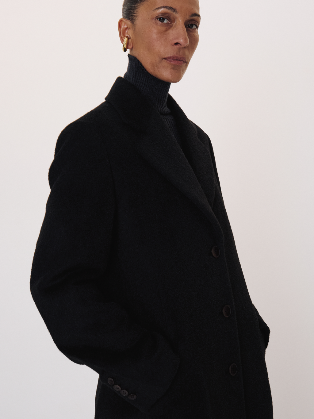 Recto - Classic Lama Wool Coat (Black) product image 4 | TRAB K-Fashion Australia