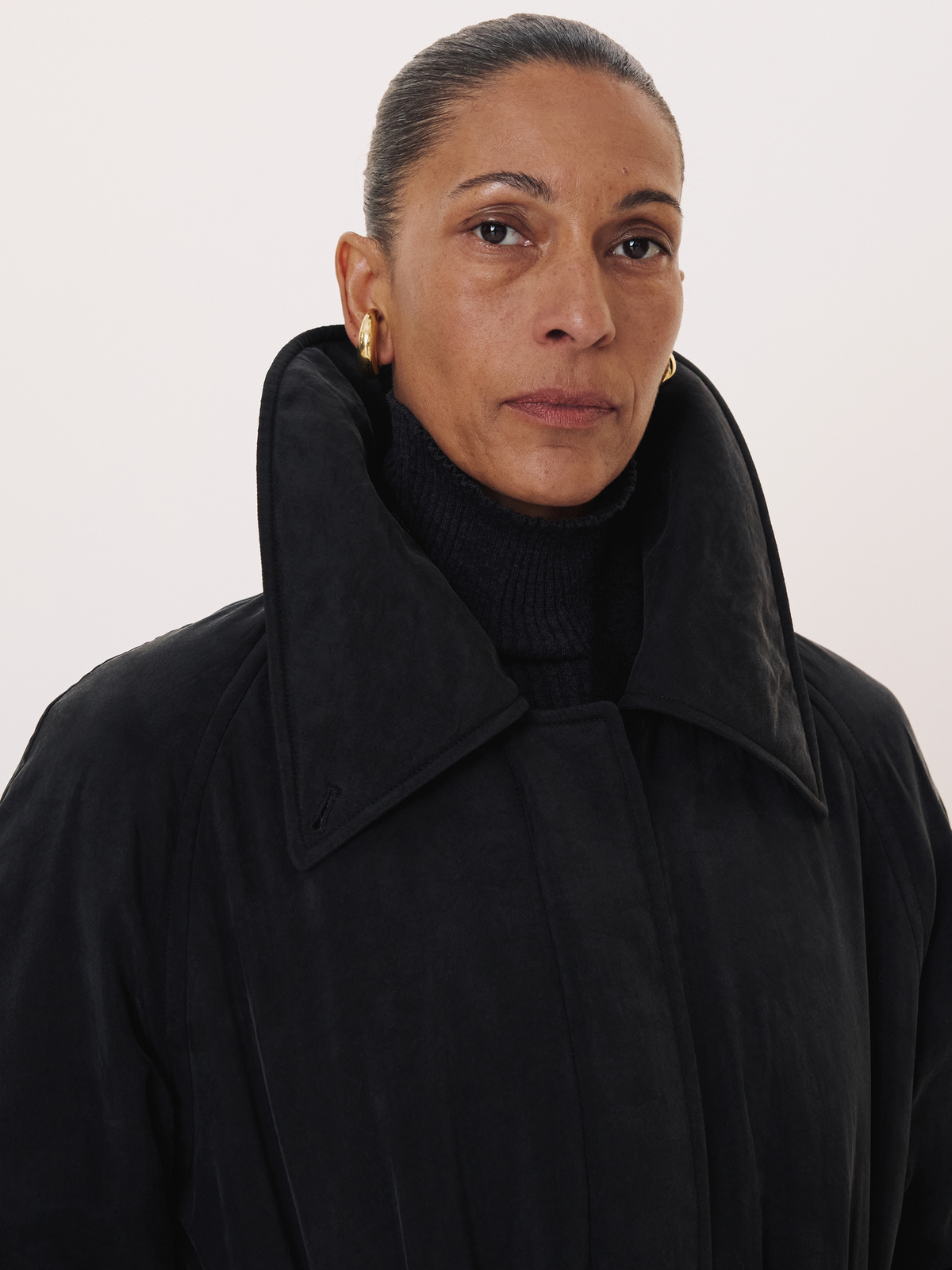 Recto - Padded Trench Coat (Black) product image 3 | TRAB K-Fashion Australia