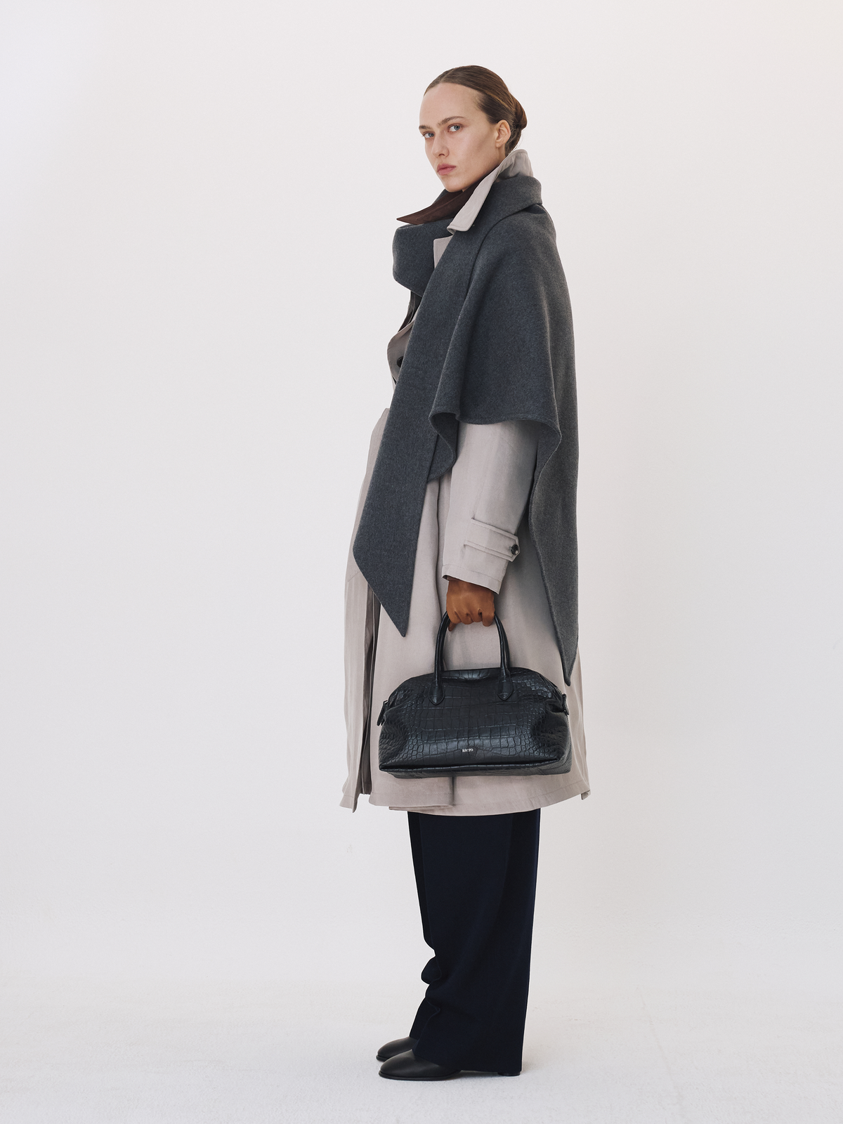 Recto - Padded Trench Coat (Taupe Grey) product image 3 | TRAB K-Fashion Australia