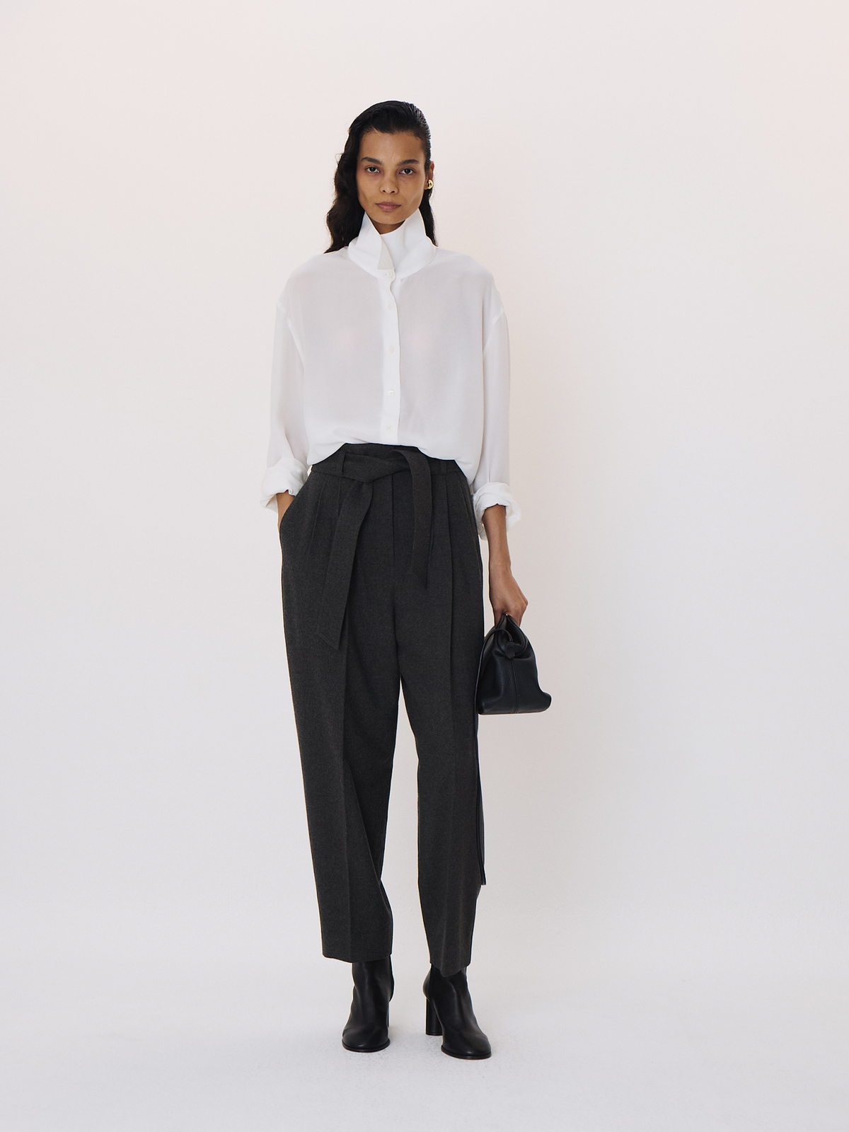 Recto - Point Collar Fluid Shirt (Ivory) product image 1 | TRAB K-Fashion Australia
