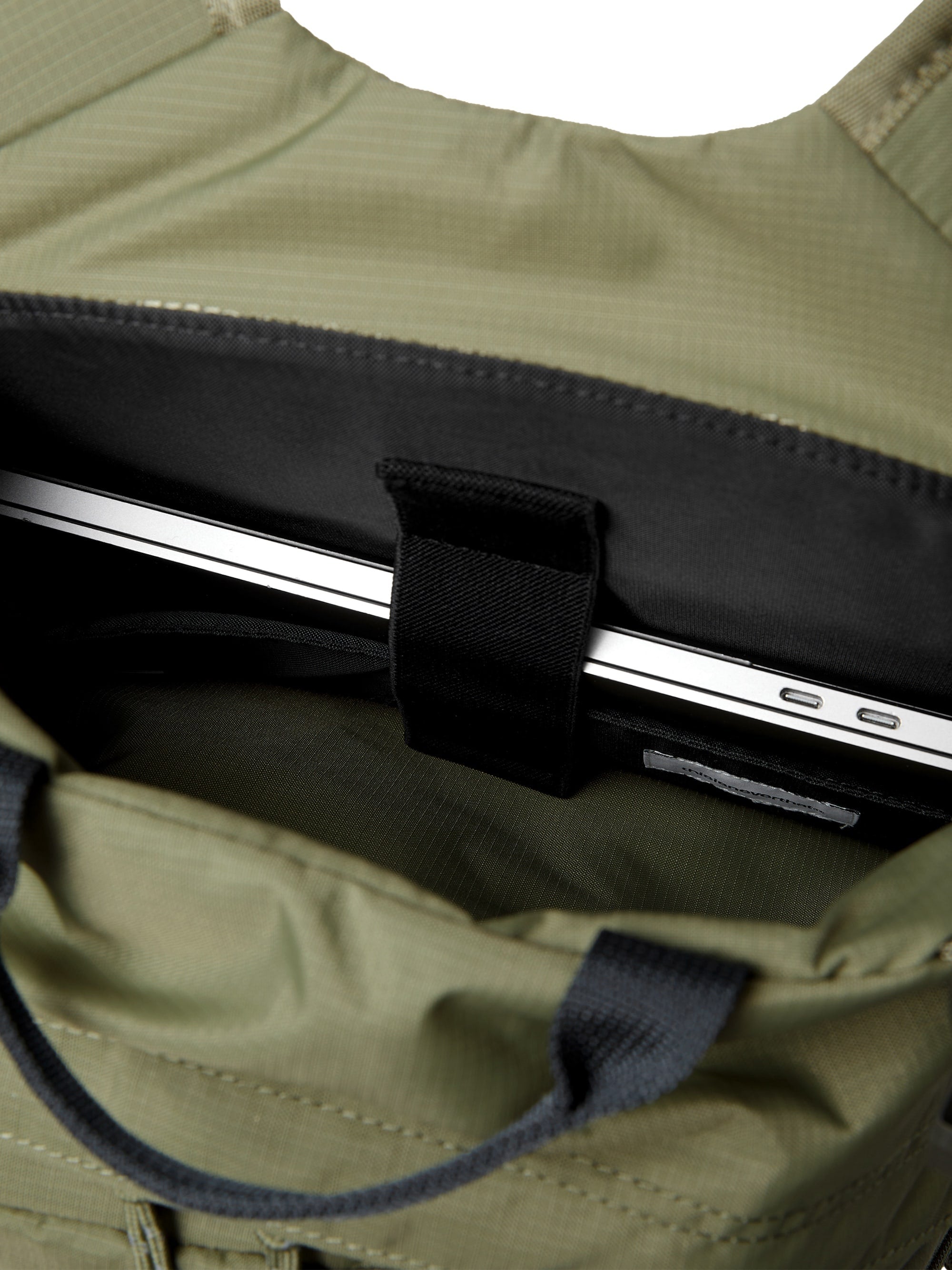 thisisneverthat - SP-Logo Field Backpack 28 (Olive) product image 4 | TRAB K-Fashion Australia