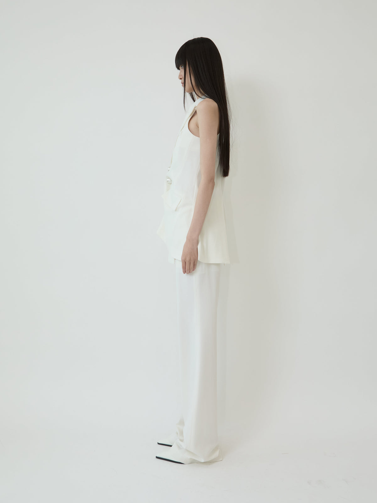 Kimhe Kim - Gabriel Pants (White) product image 3 | TRAB K-Fashion Australia