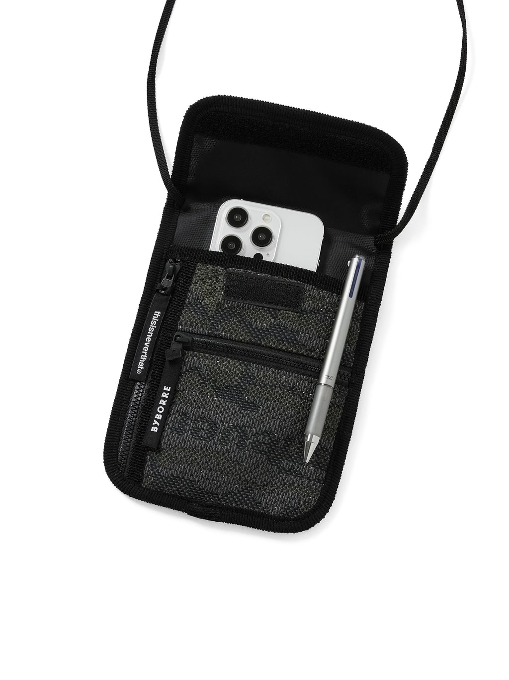 thisisneverthat - TNT BYBORRE Pouch (Camo) product image 3 | TRAB K-Fashion Australia