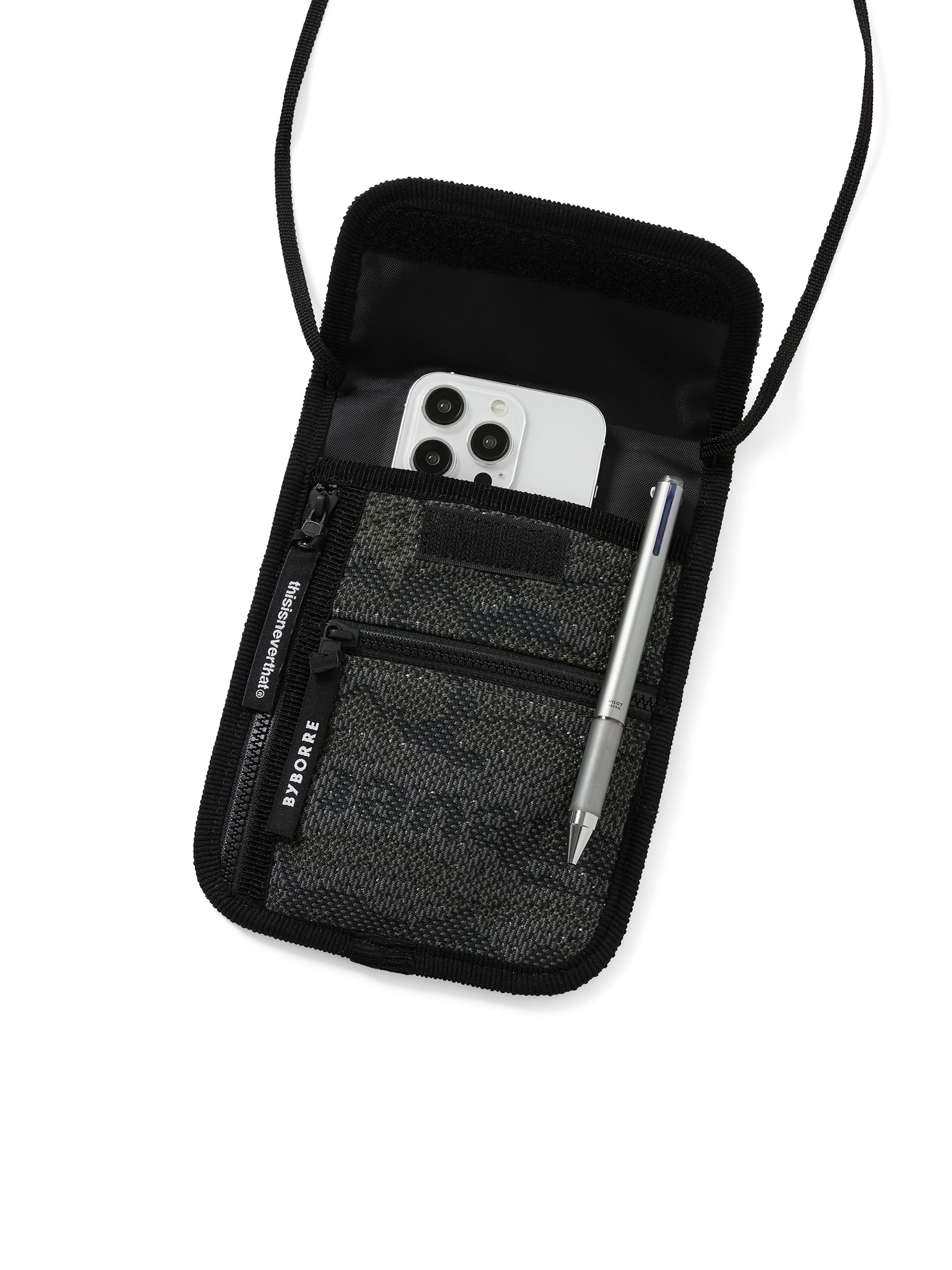 thisisneverthat - TNT BYBORRE Pouch (Camo) product image 3 | TRAB K-Fashion Australia