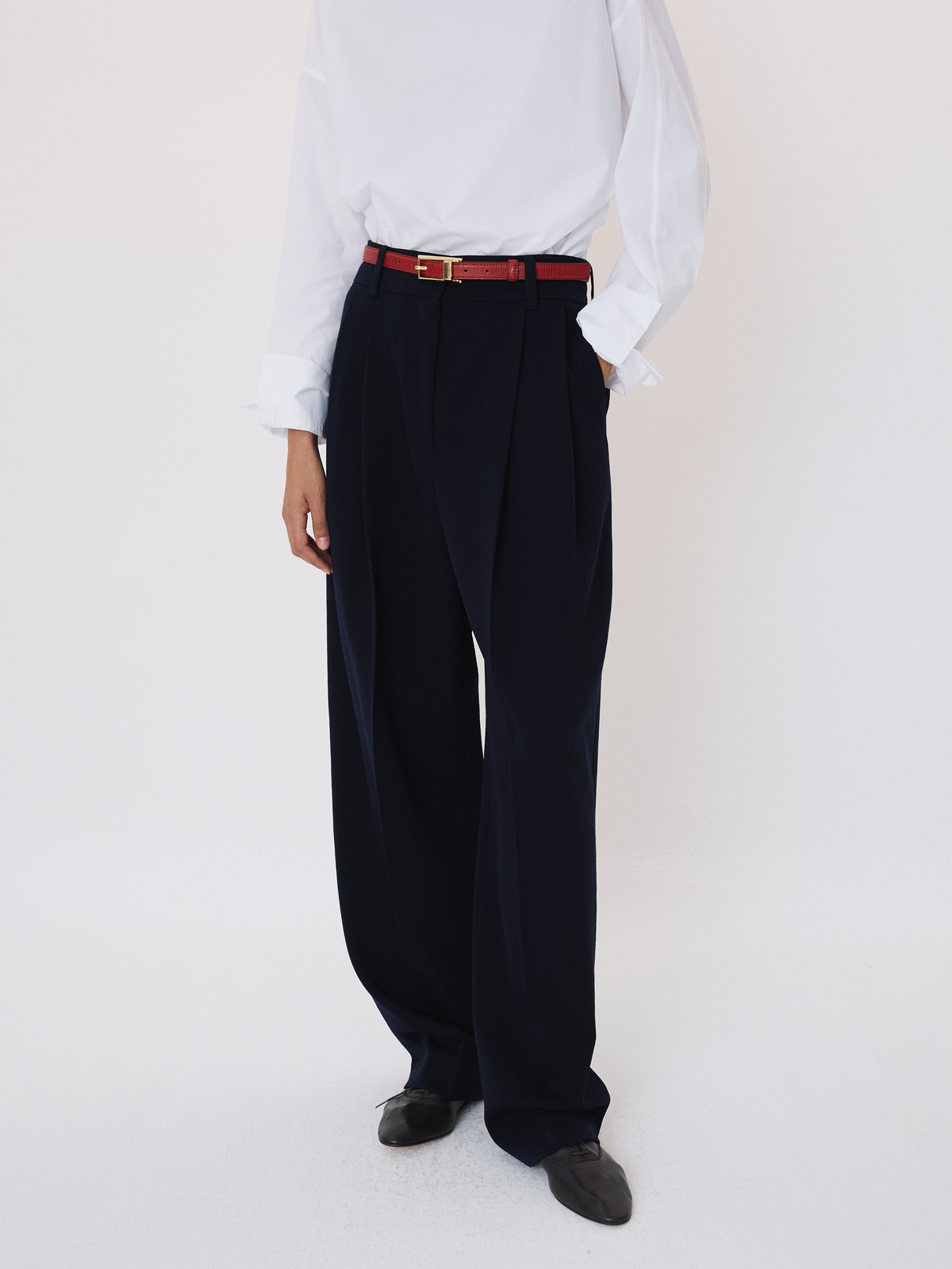 Recto - Tuck Detail Suit Pants (Dark Navy) product image 1 | TRAB K-Fashion Australia