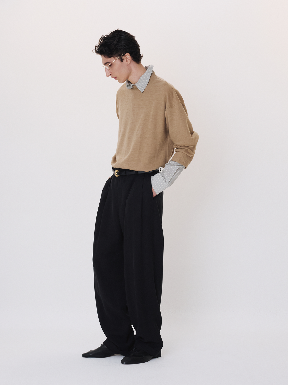 Recto - Tuck Detail Turn-Up Pants (Black) product image 2 | TRAB K-Fashion Australia