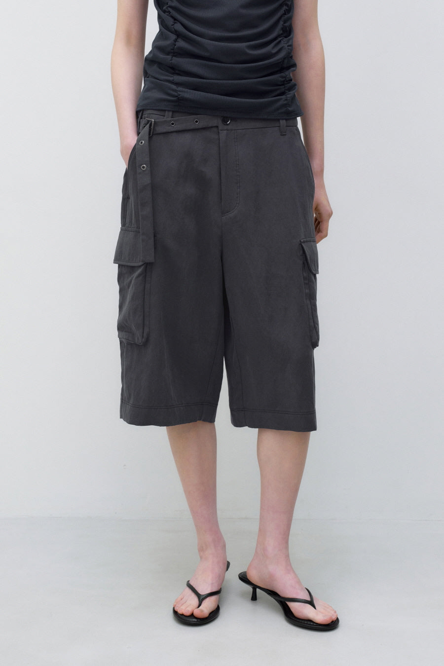 Insilence - Cargo Bermuda Pants (Charcoal) product image 4 | TRAB K-Fashion Australia