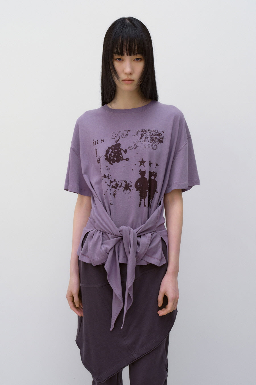 Insilence - Knotted Graphic T-Shirt (Dusty Purple) product image 1 | TRAB K-Fashion Australia
