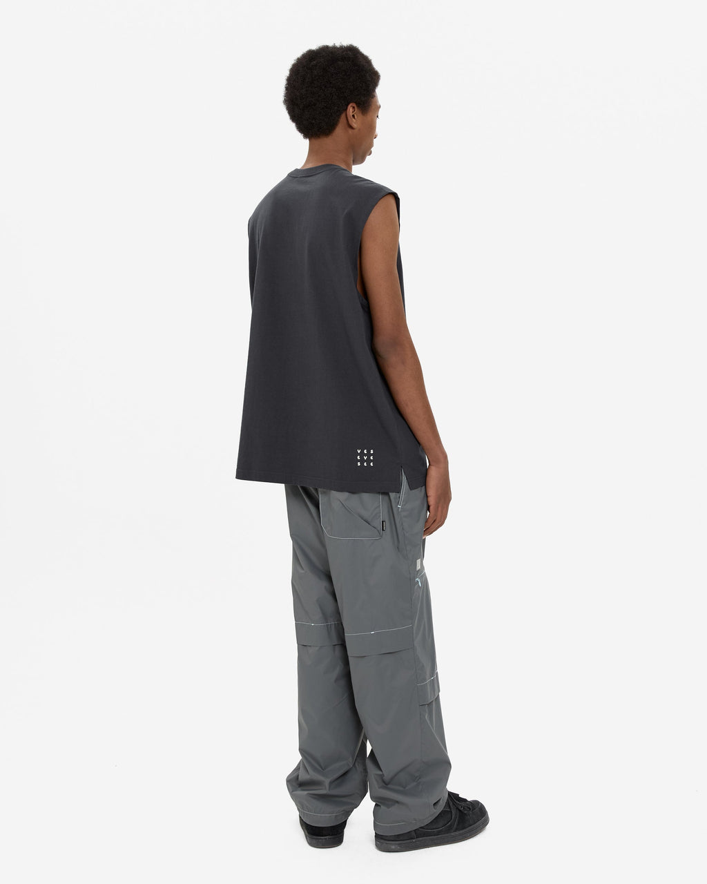 yeseyesee - Y.E.S Oval Logo Sleeveless (Charcoal) product image 8 | TRAB K-Fashion Australia
