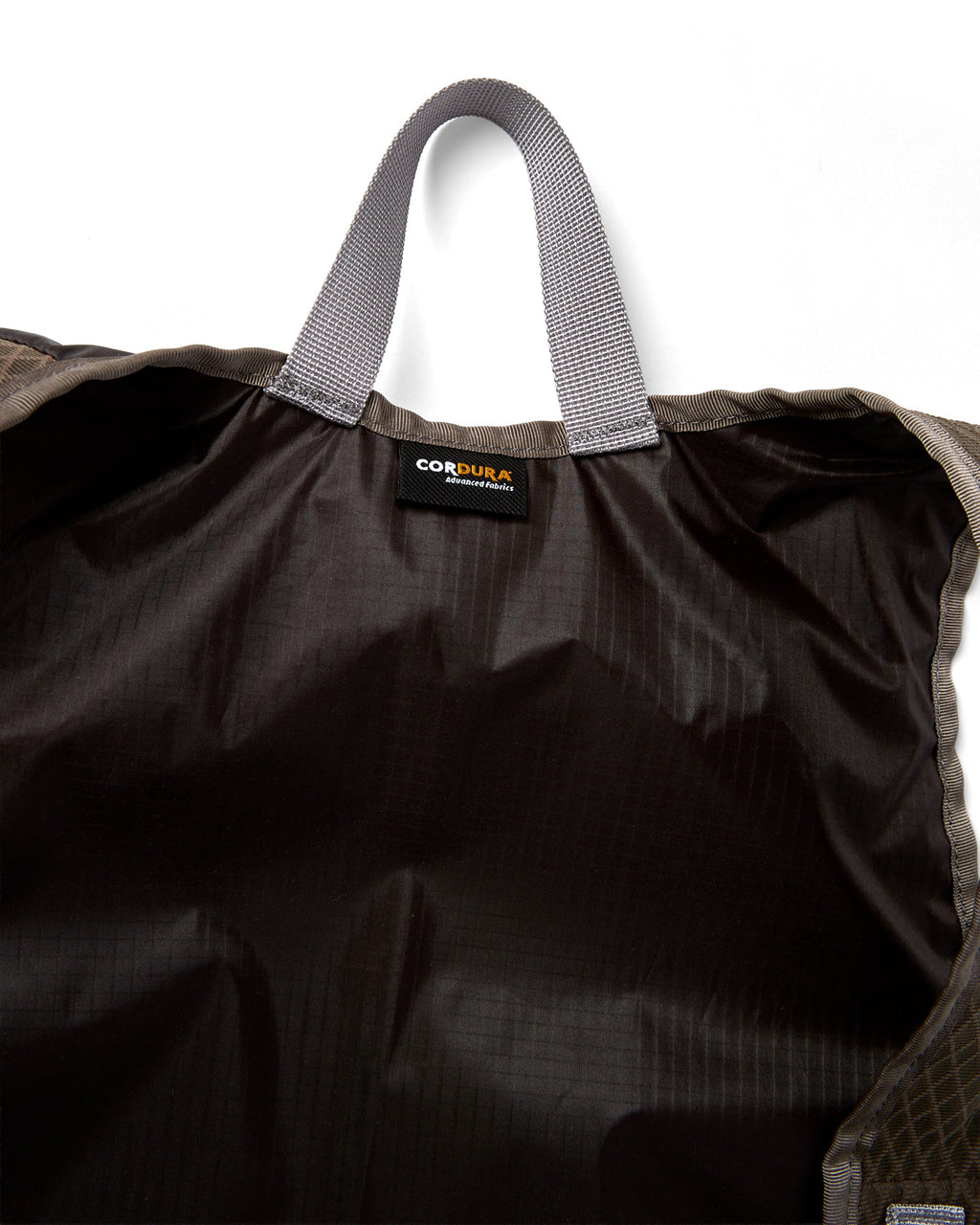 yeseyesee - Y.E.S UL Beetle Backpack (Brown) product image 6 | TRAB K-Fashion Australia