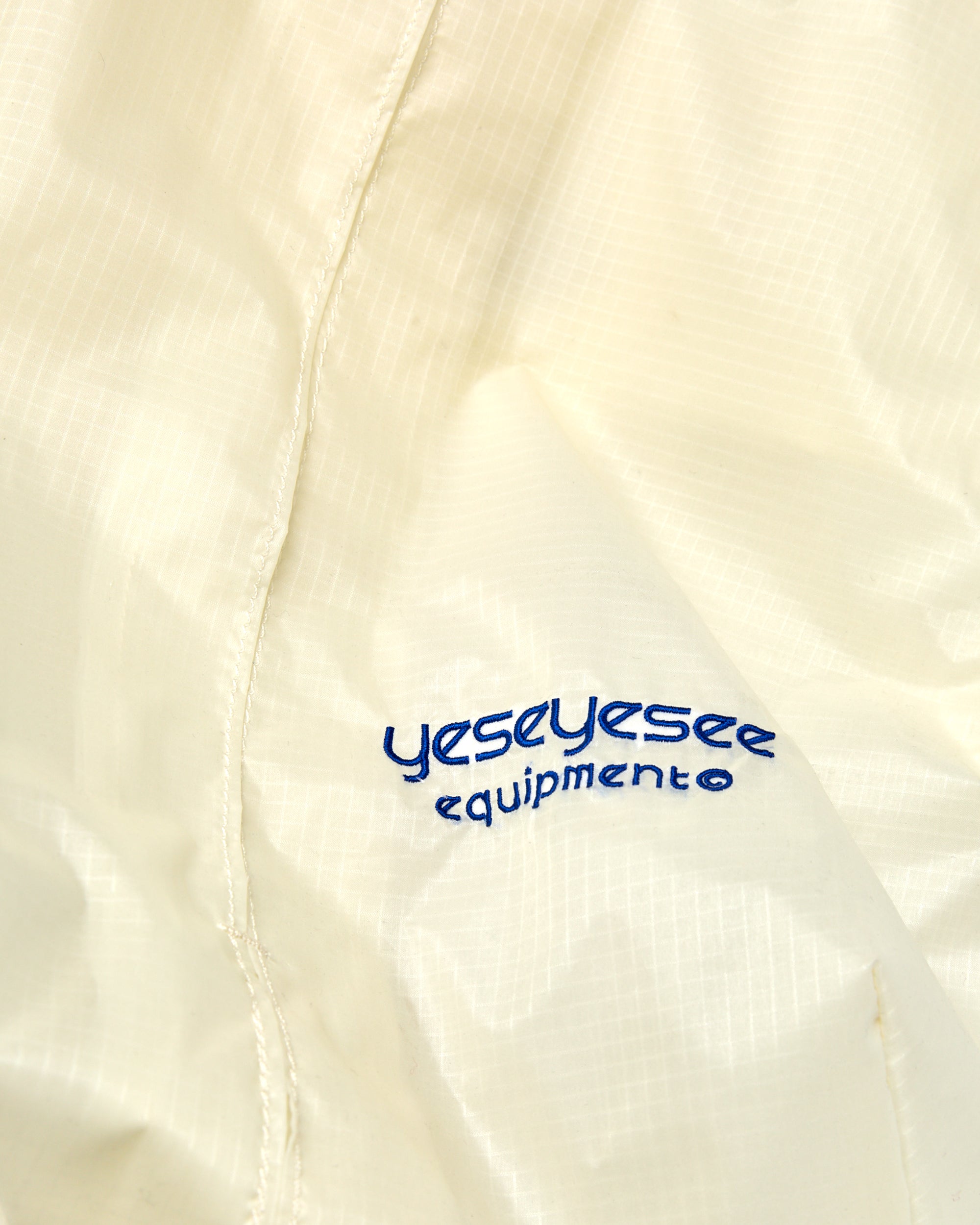 yeseyesee - Y.E.S UL Beetle Backpack (White) product image 5 | TRAB K-Fashion Australia