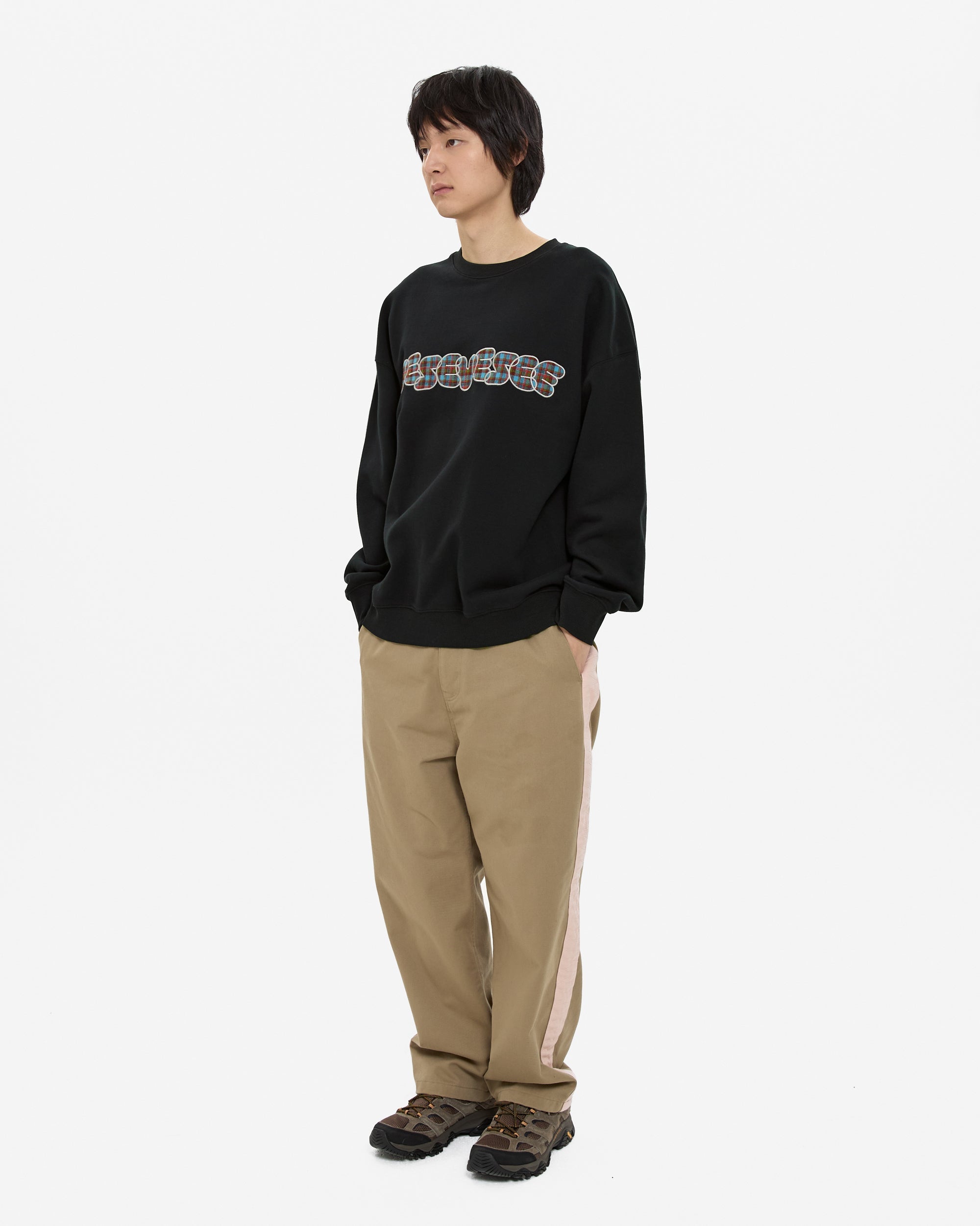 yeseyesee - Y.E.S Checkered Logo Sweatshirt (Black) product image 7 | TRAB K-Fashion Australia