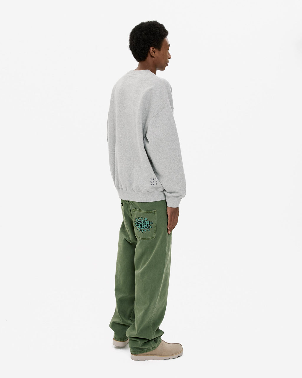 yeseyesee - Y.E.S Checkered Logo Sweatshirt (Grey) product image 8 | TRAB K-Fashion Australia