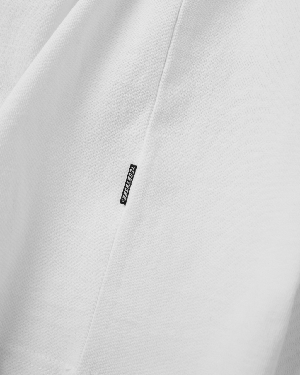 yeseyesee - Y.E.S Hardware 26 L/S (White) product image 5 | TRAB K-Fashion Australia