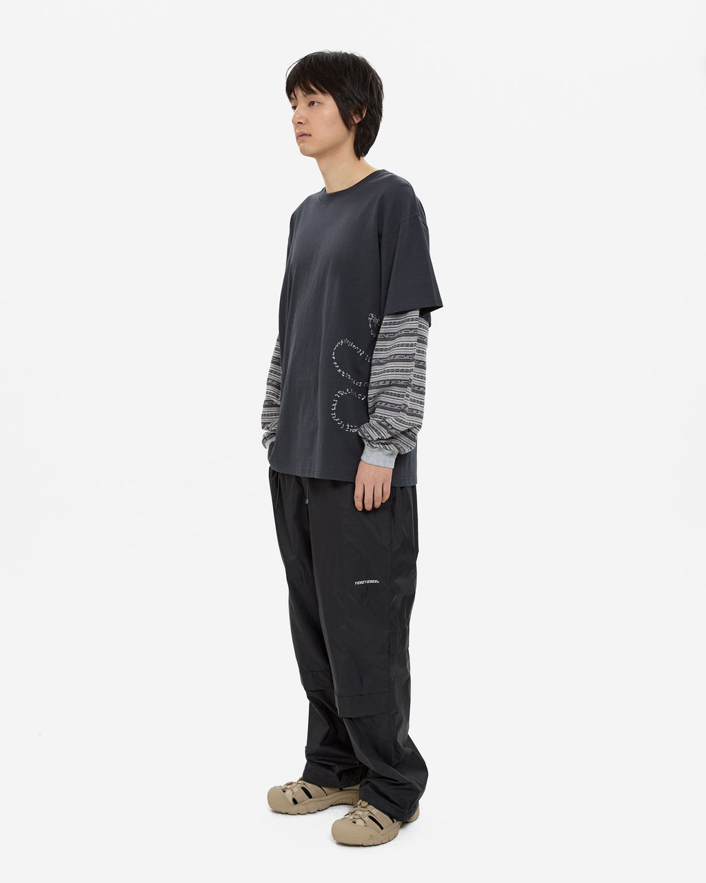 yeseyesee - Y.E.S Jacquard Stripe Layerd L/S (Charcoal) product image 8 | TRAB K-Fashion Australia