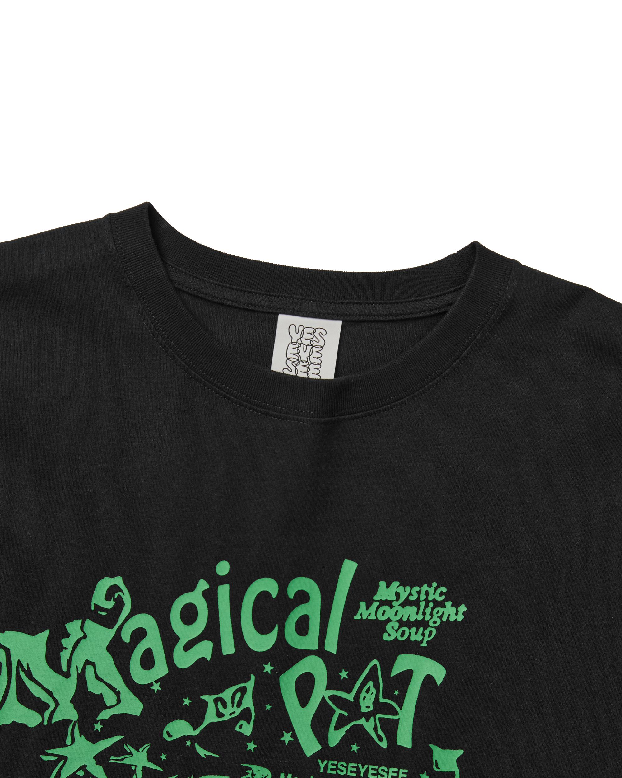 yeseyesee - Y.E.S Magical Tee (Black) product image 3 | TRAB K-Fashion Australia