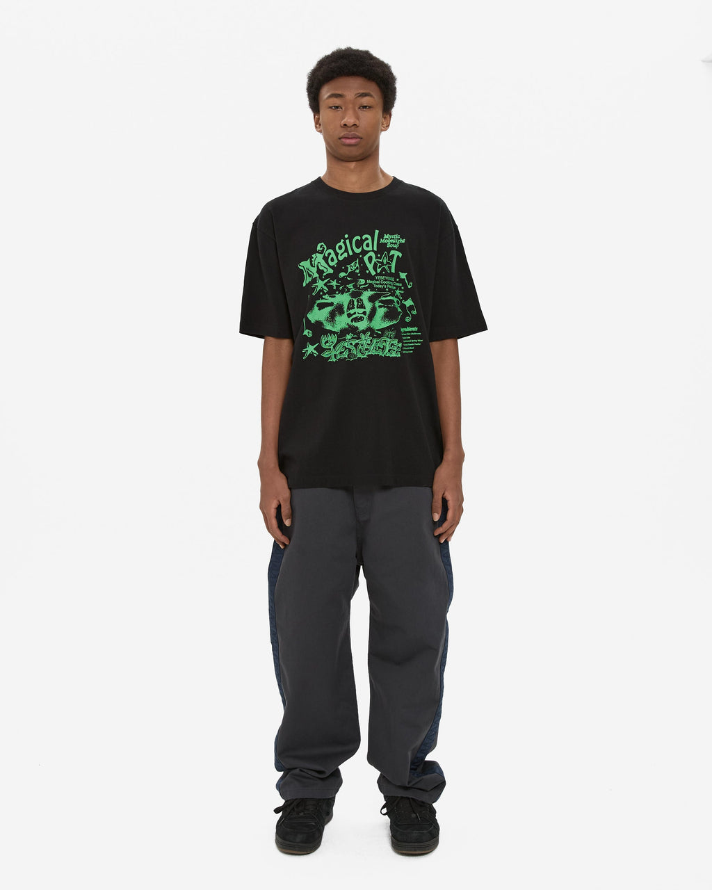 yeseyesee - Y.E.S Magical Tee (Black) product image 7 | TRAB K-Fashion Australia