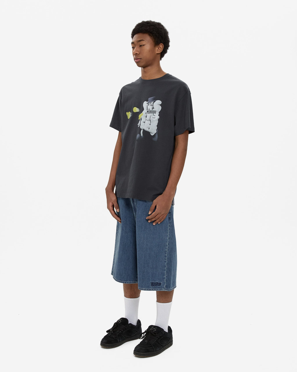 yeseyesee - Y.E.S Shooting Tee (Charcoal) product image 7 | TRAB K-Fashion Australia