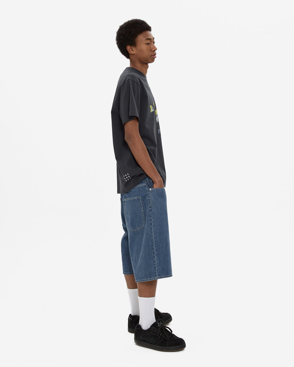 yeseyesee - Y.E.S Shooting Tee (Charcoal) product image 8 | TRAB K-Fashion Australia