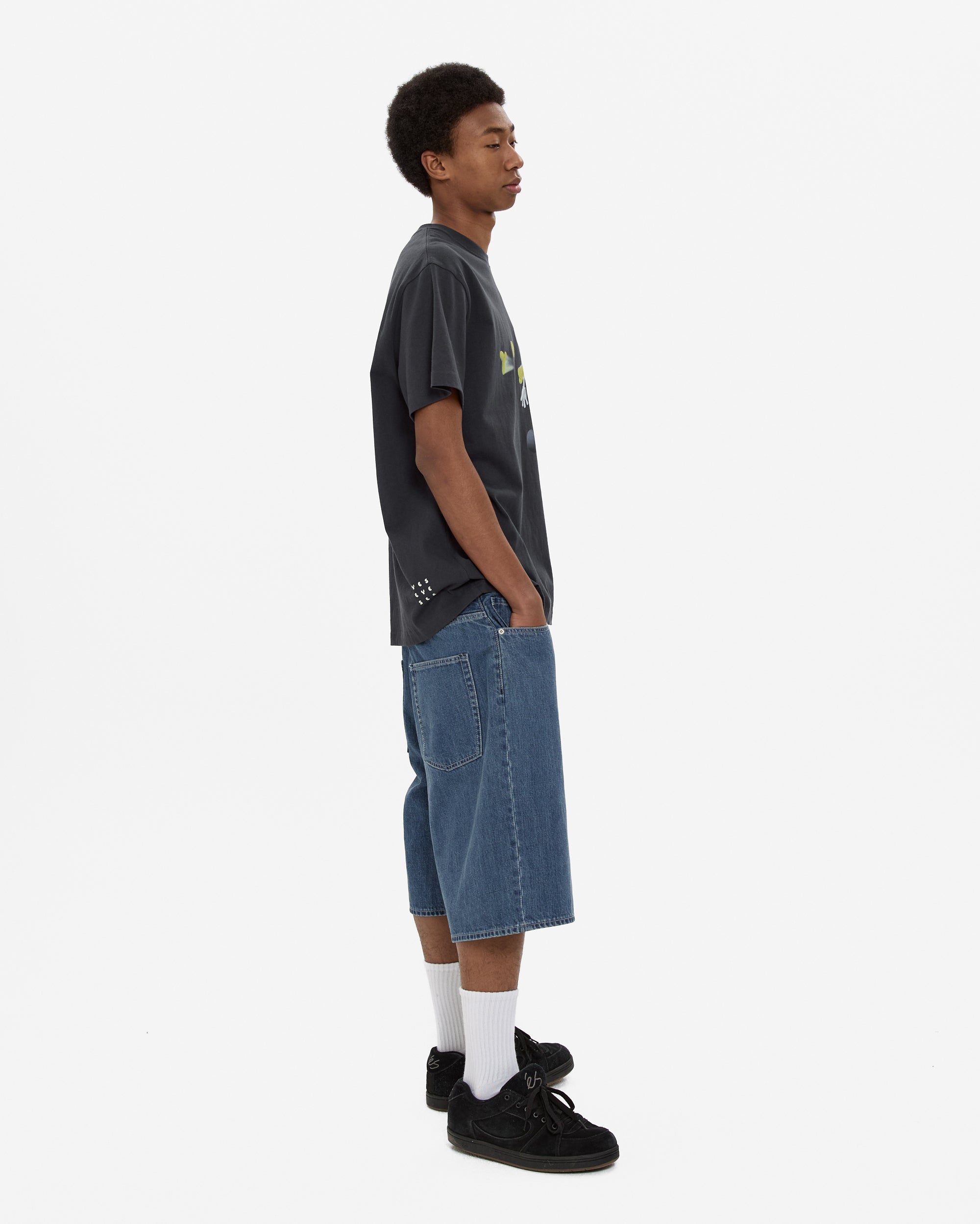 yeseyesee - Y.E.S Shooting Tee (Charcoal) product image 8 | TRAB K-Fashion Australia
