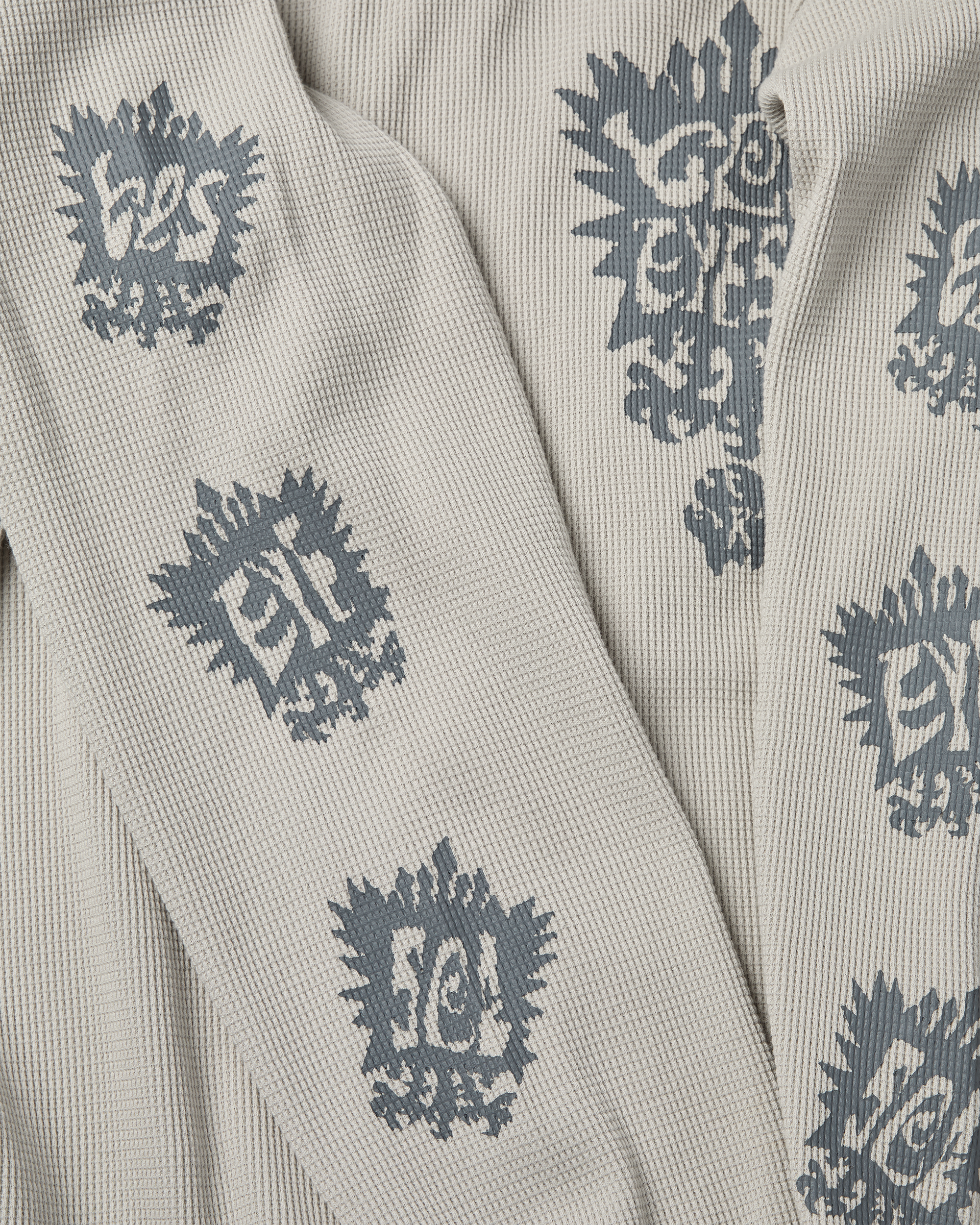 yeseyesee - Y.E.S Stamp Waffle L/S (Ecru) product image 4 | TRAB K-Fashion Australia