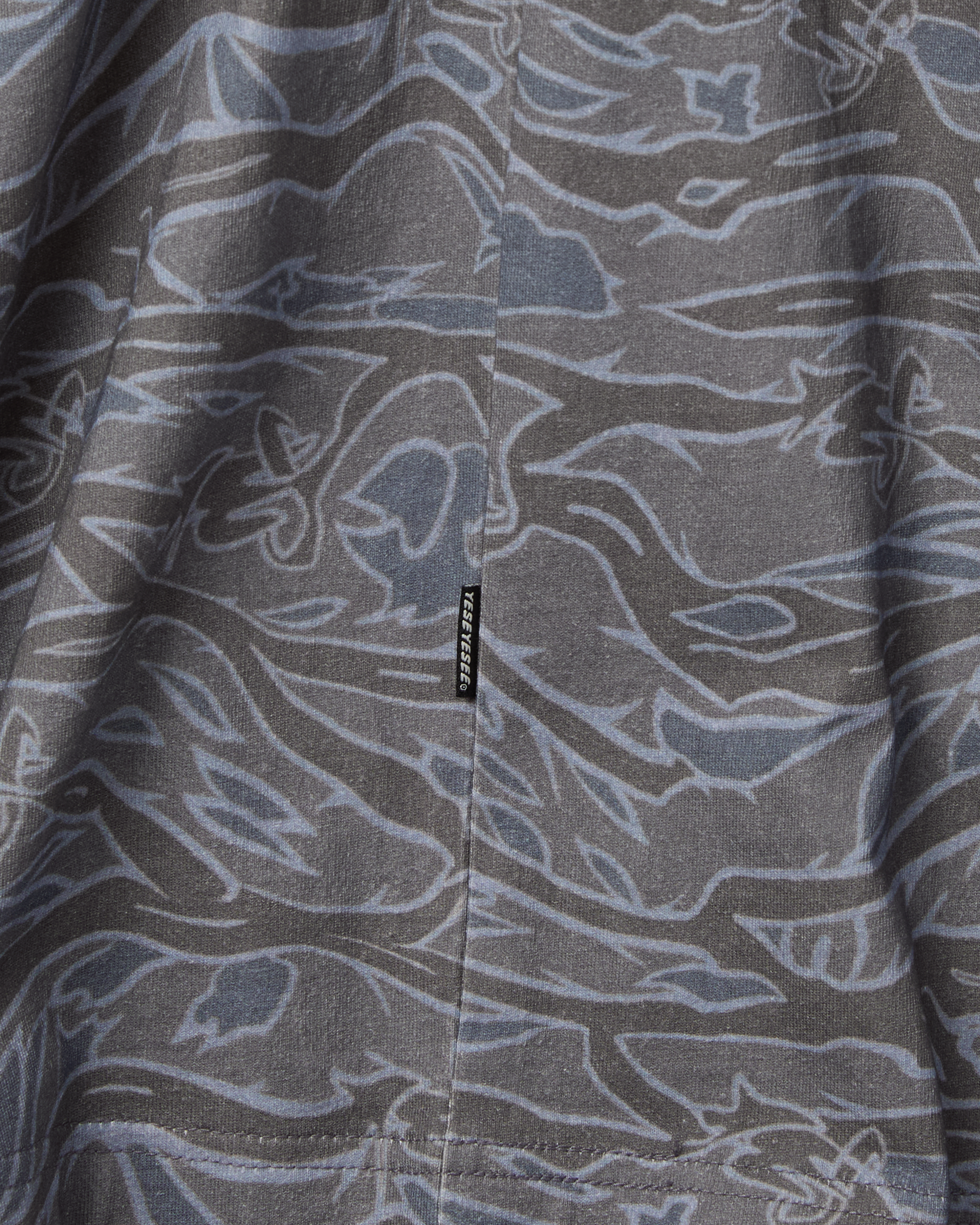 yeseyesee - Y.E.S Wording Camo Tee (Navy) product image 5 | TRAB K-Fashion Australia